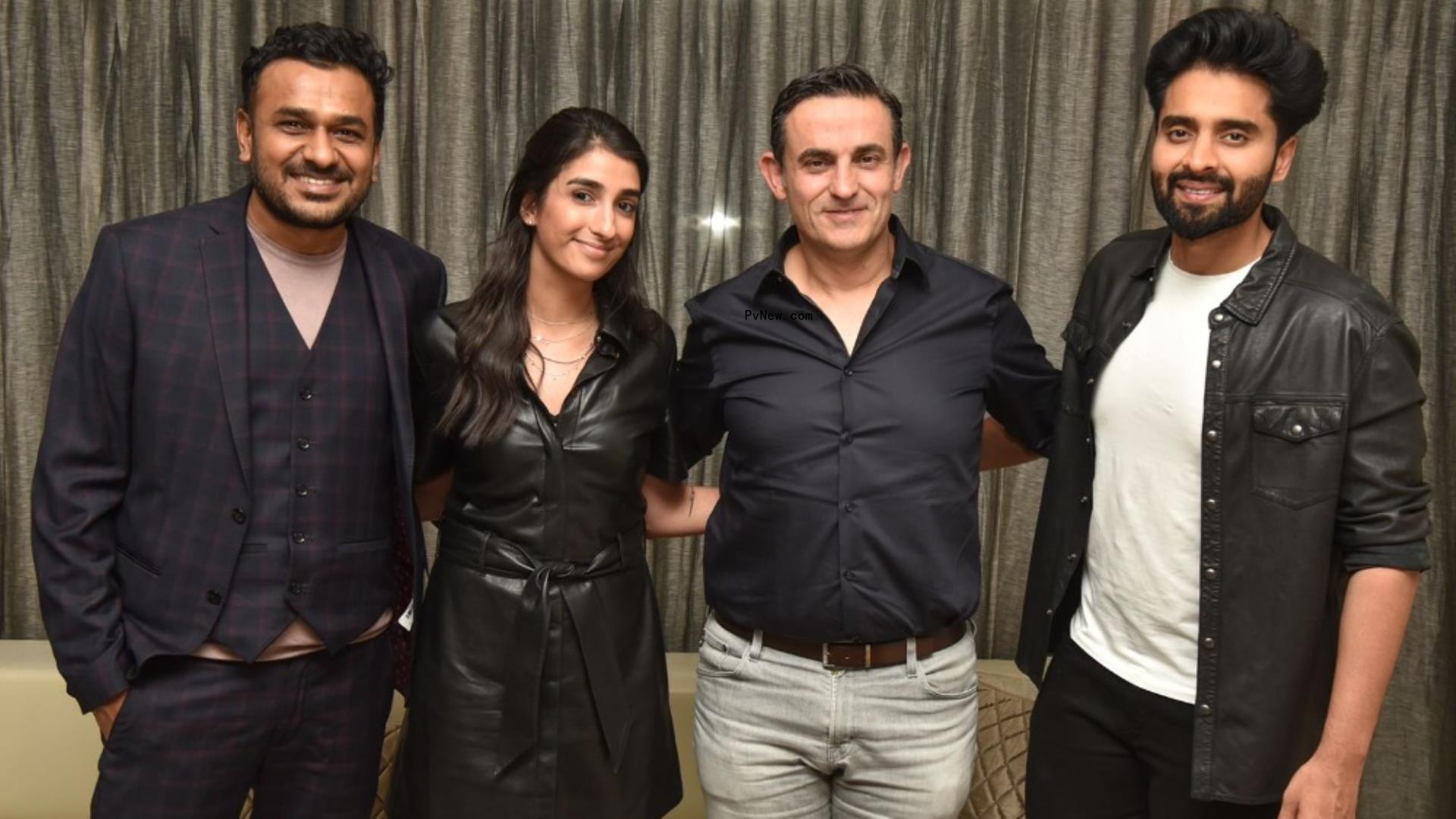 Warner Music India to Make Bollywood Debut With Jjust Music Partnership, Tiger Shroff Single