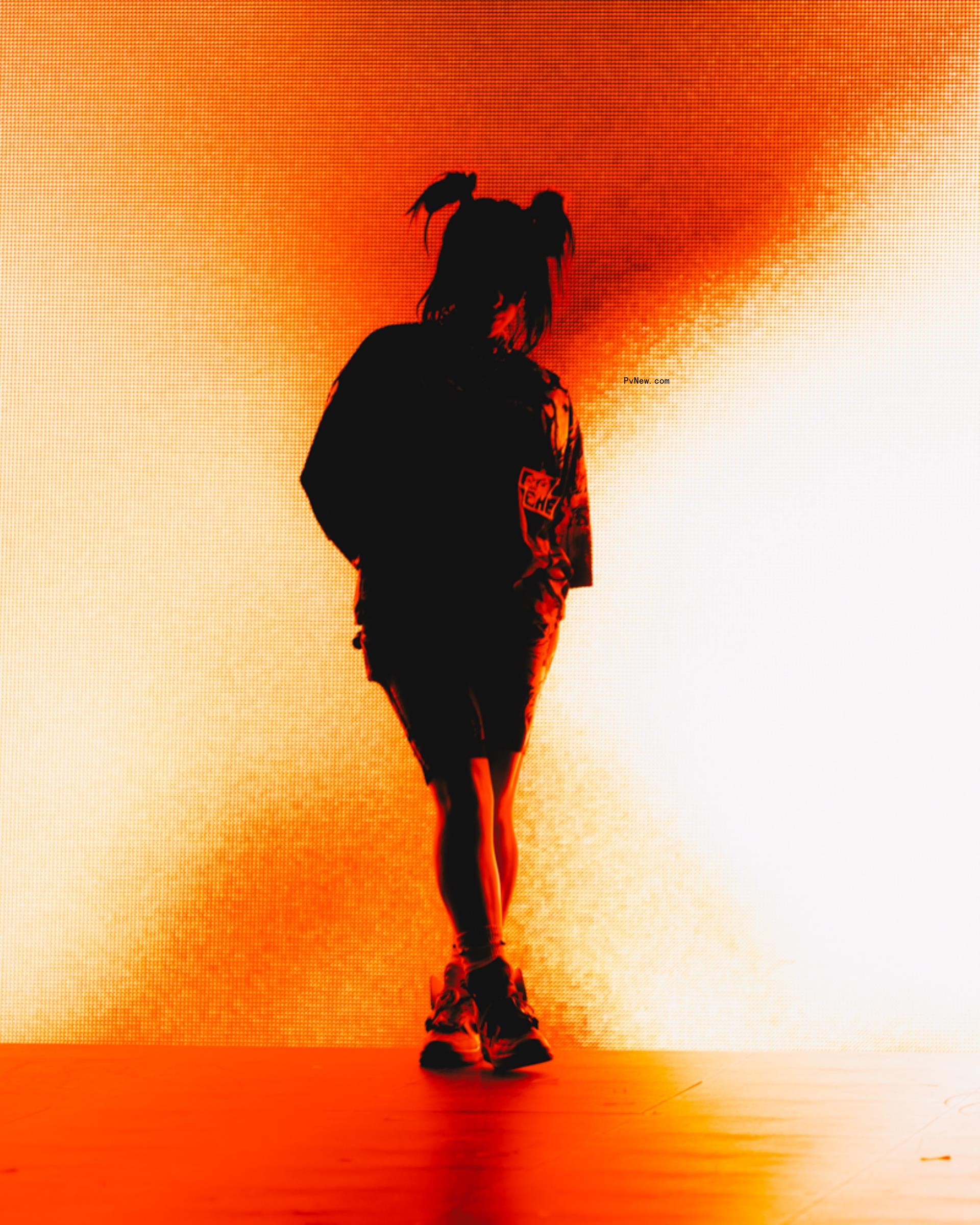 Billie Eilish Keeps Her Savant Streak Going With Pre-Coachella Homecoming Shows at the Forum: Co<i></i>ncert Review