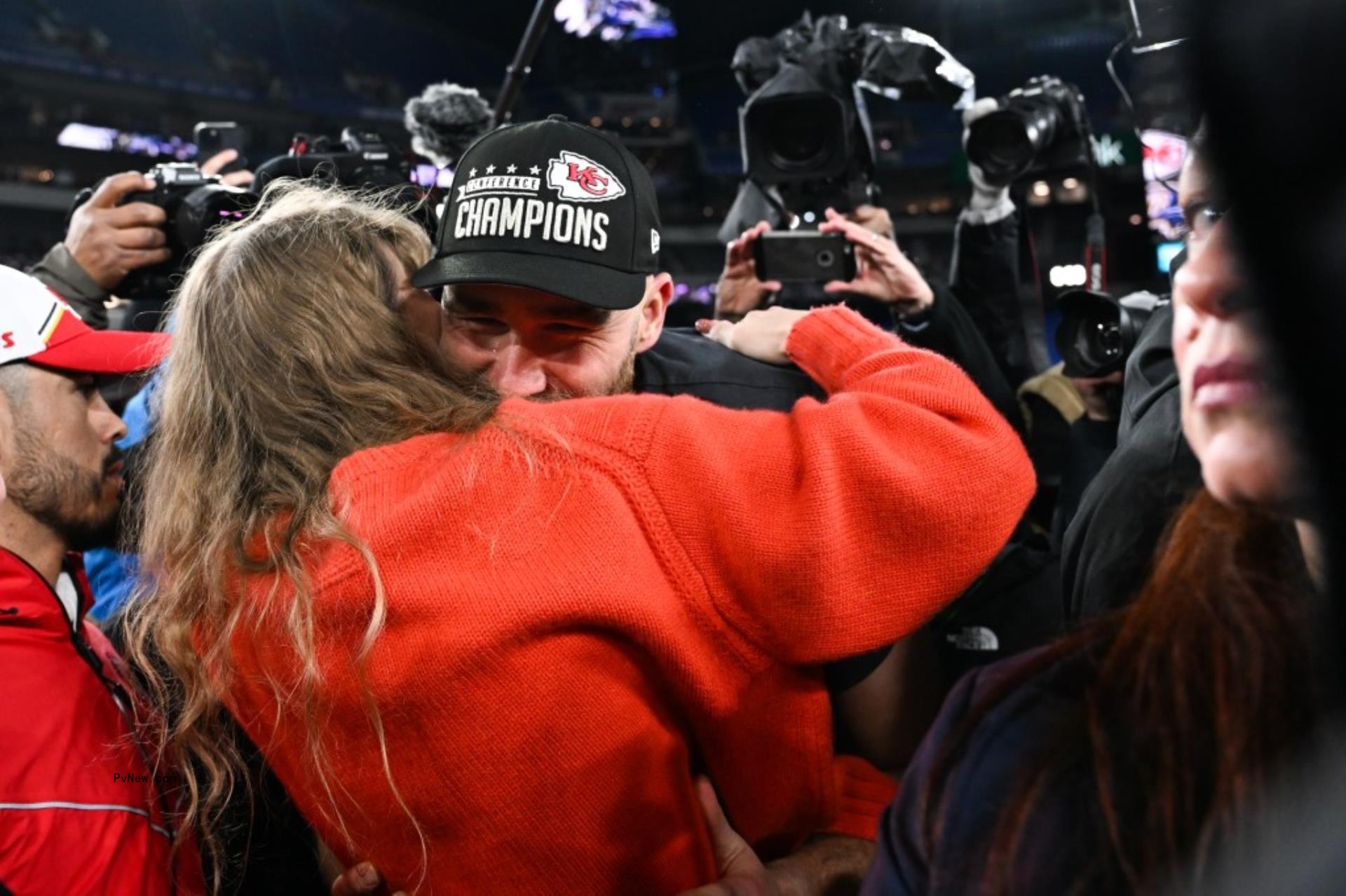 Travis Kelce and Taylor Swift.