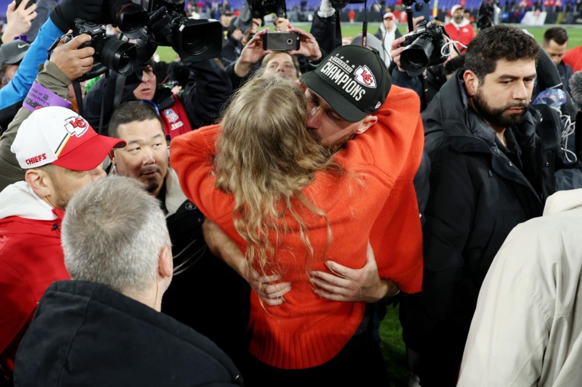 Travis Kelce and Taylor Swift