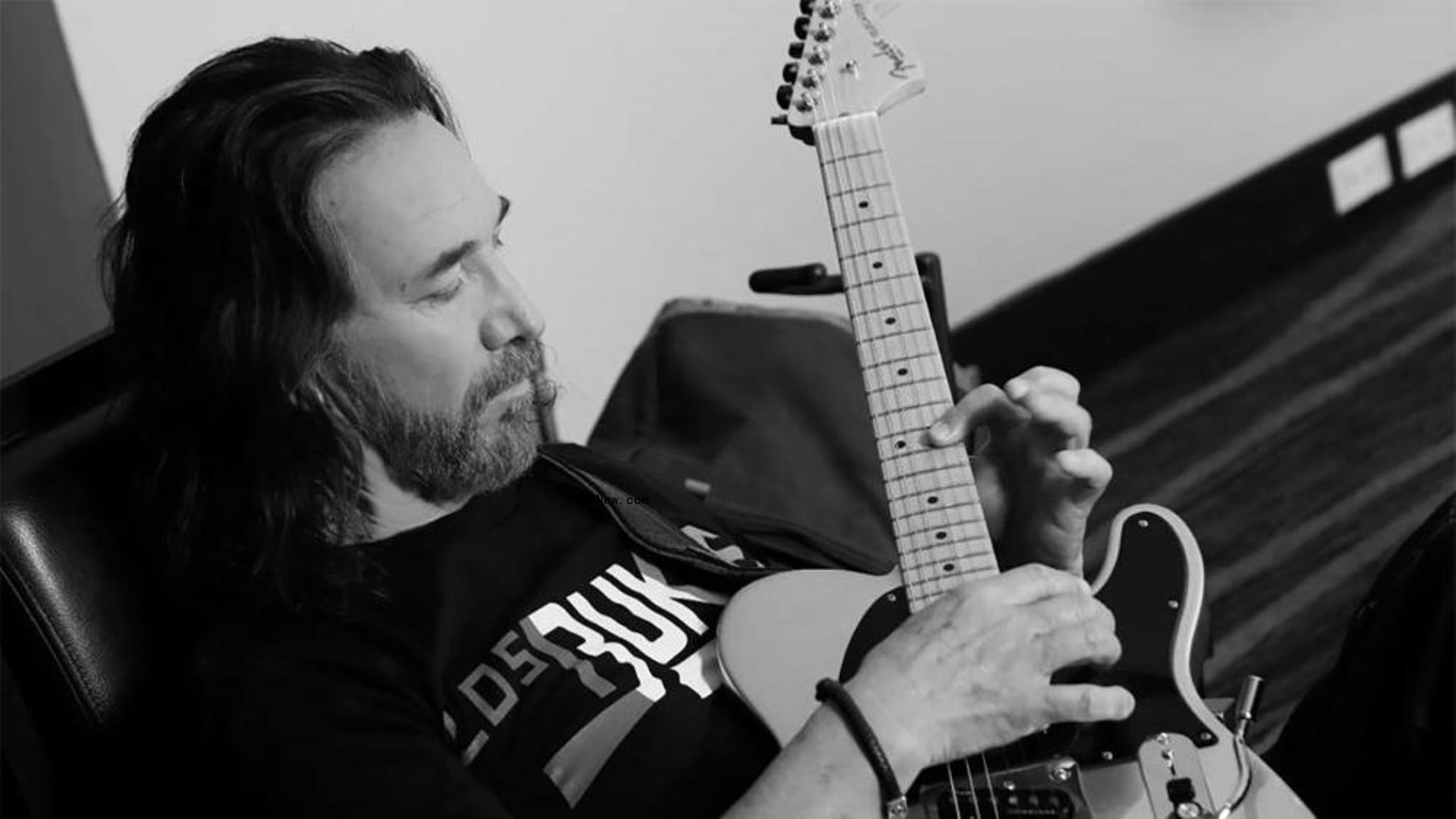 Marco Anto<i></i>nio Solís Named 2022 Latin Recording Academy Person of the Year