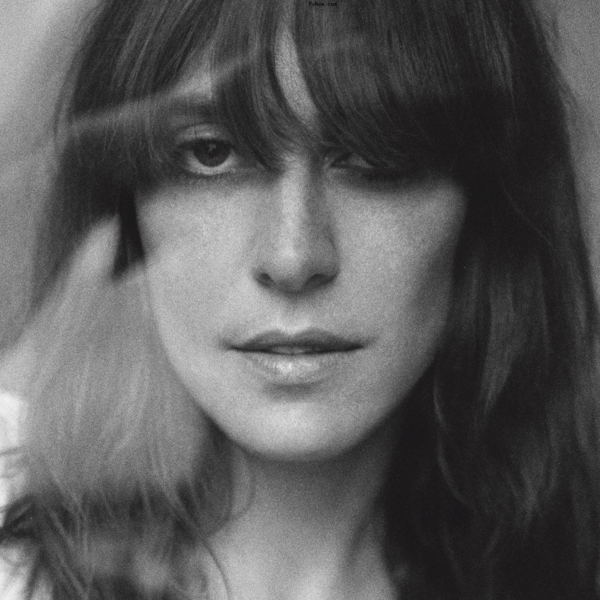 Feist on How She’s Leveling the Playing Field Between Performer and Audience With Experimental ‘Multitudes’ Shows