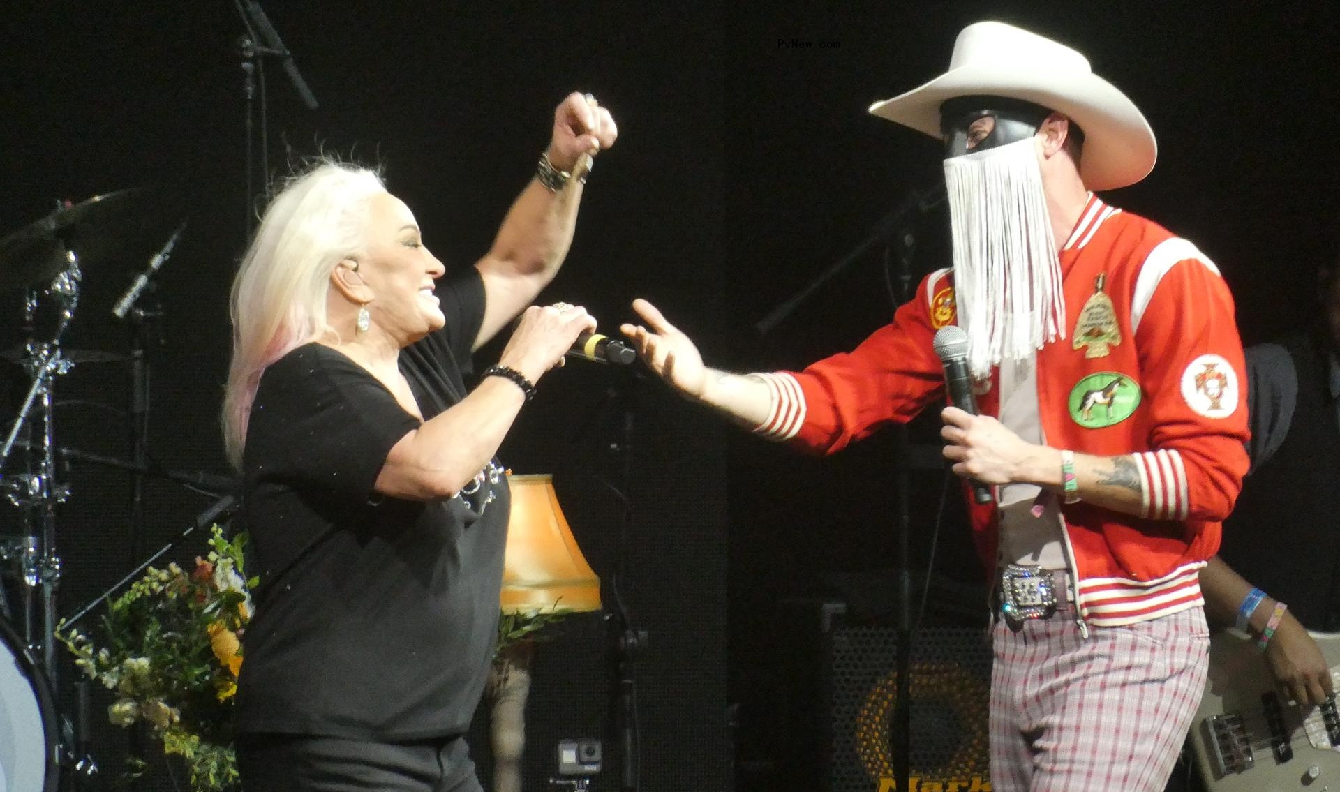 Stagecoach Day 1: Tanya Tucker Gets a Heroine’s Welcome; Thomas Rhett, Maren Morris Celebrate Headliner Status