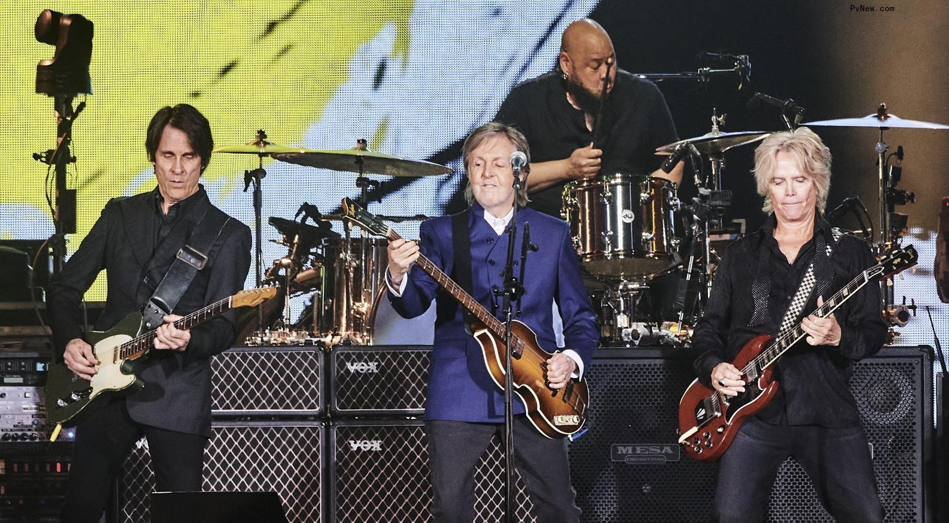 Paul McCartney’s ‘Got Back’ Tour Scores a Touchdown With Marathon SoFi Stadium Show: Co<i></i>ncert Review