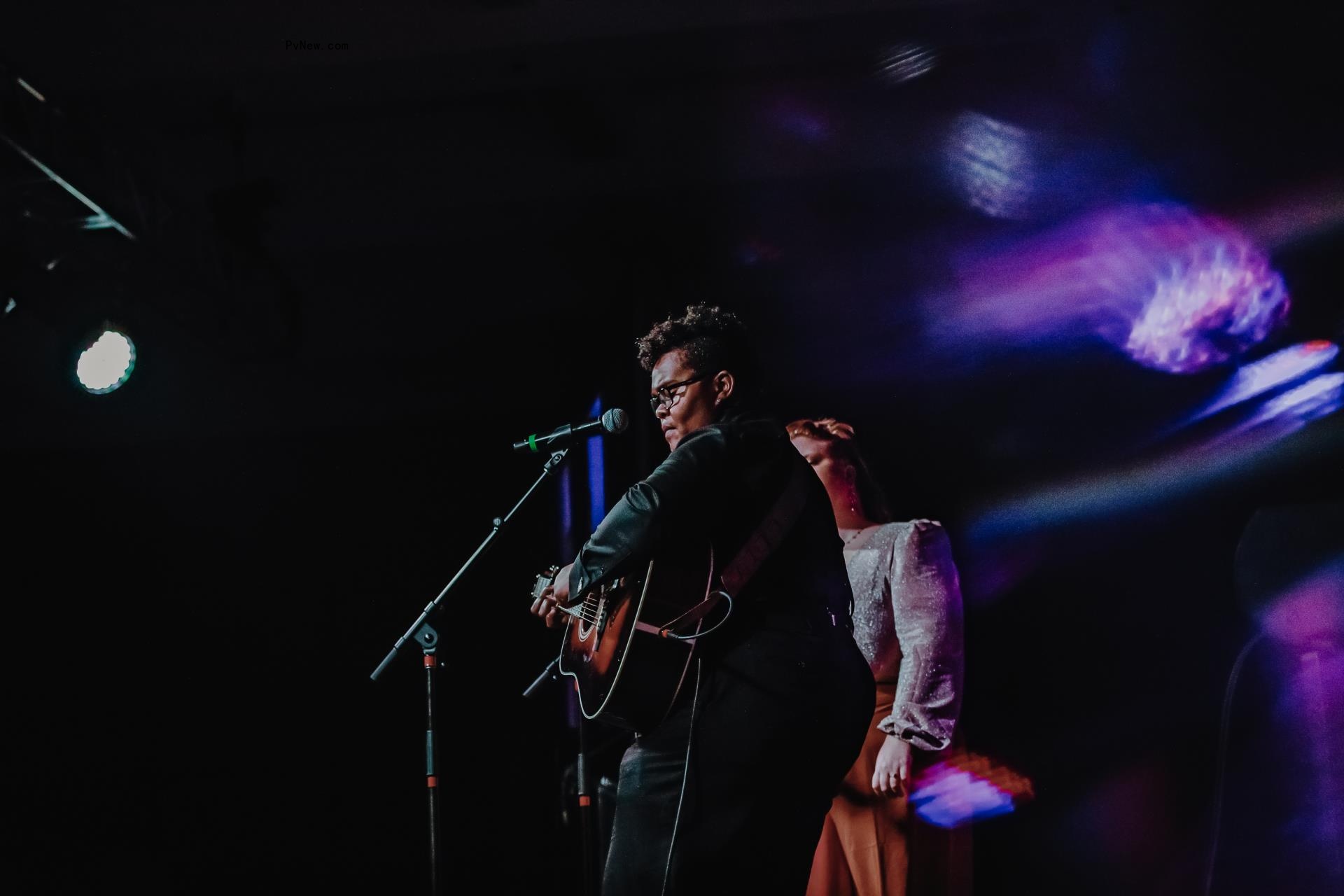 Allison Russell Wins Album of the Year, Artist of the Year at Internatio<i></i>nal Folk Music Awards