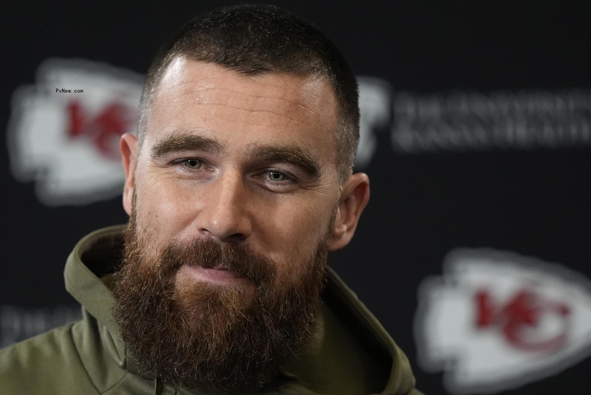 TRavis Kelce press conference.