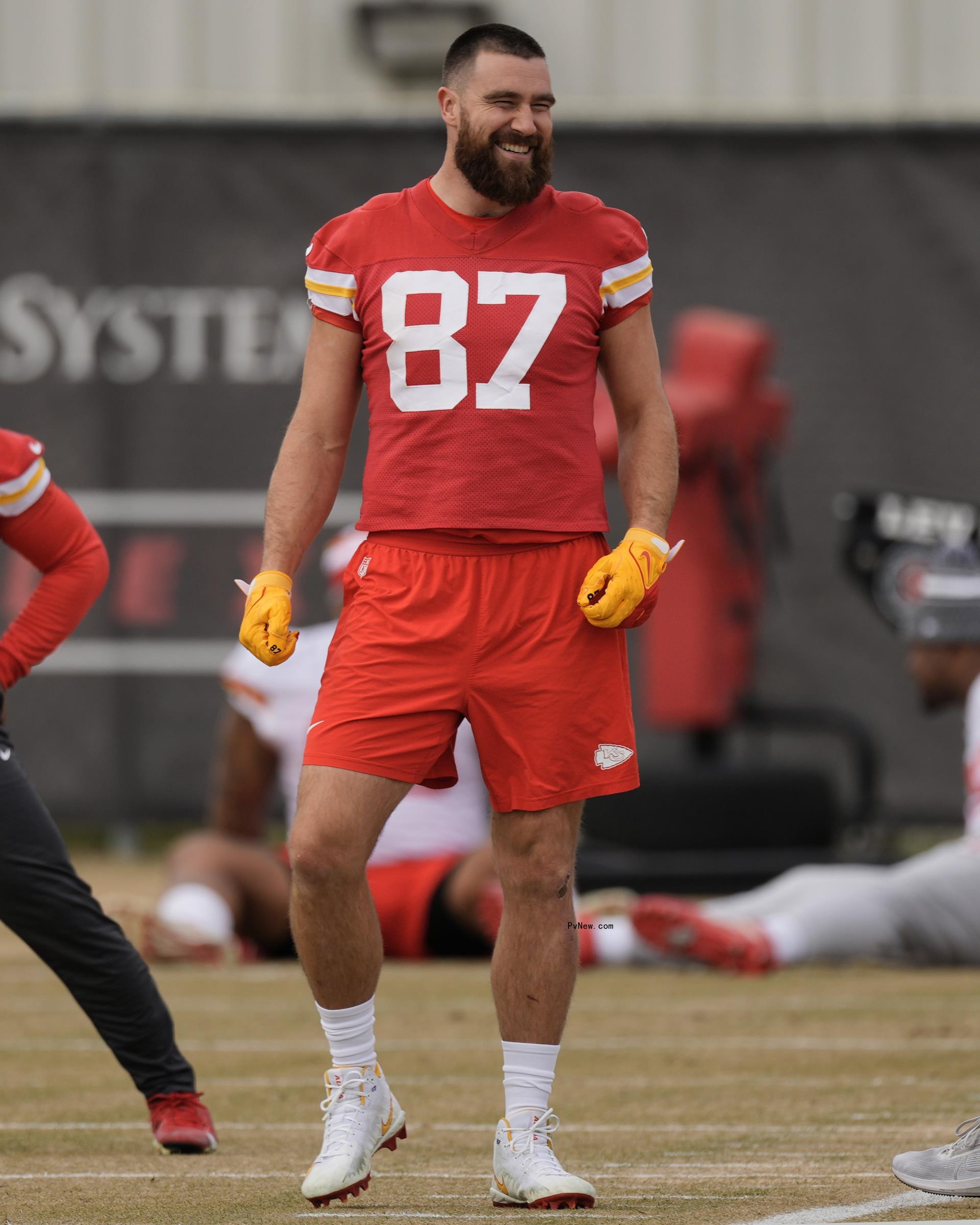 Kansas City Chiefs tight end Travis Kelce warms up during the team's NFL football practice Thursday, Feb. 1, 2024 in Kansas City, Mo.