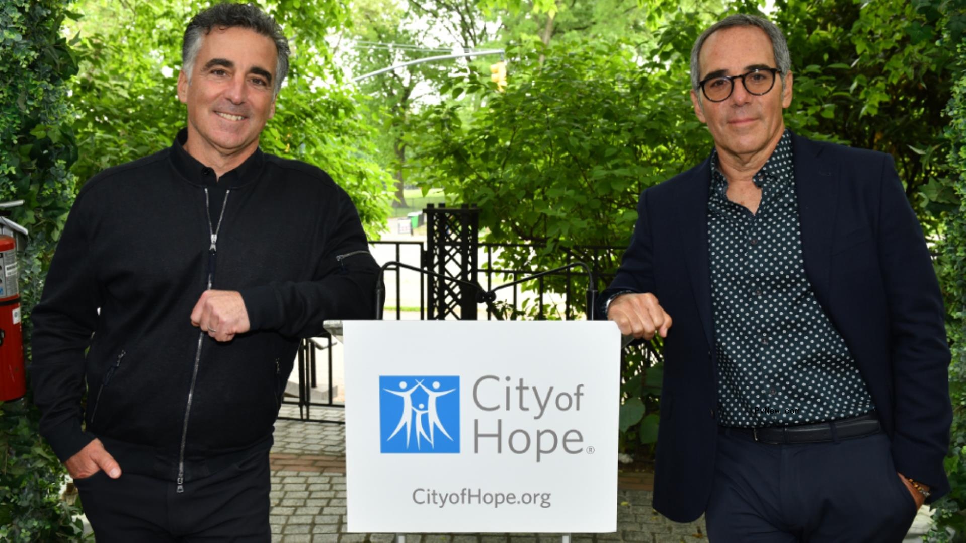 Republic’s Mo<i></i>nte and Avery Lipman Ho<i></i>nored by City of Hope at New York Event