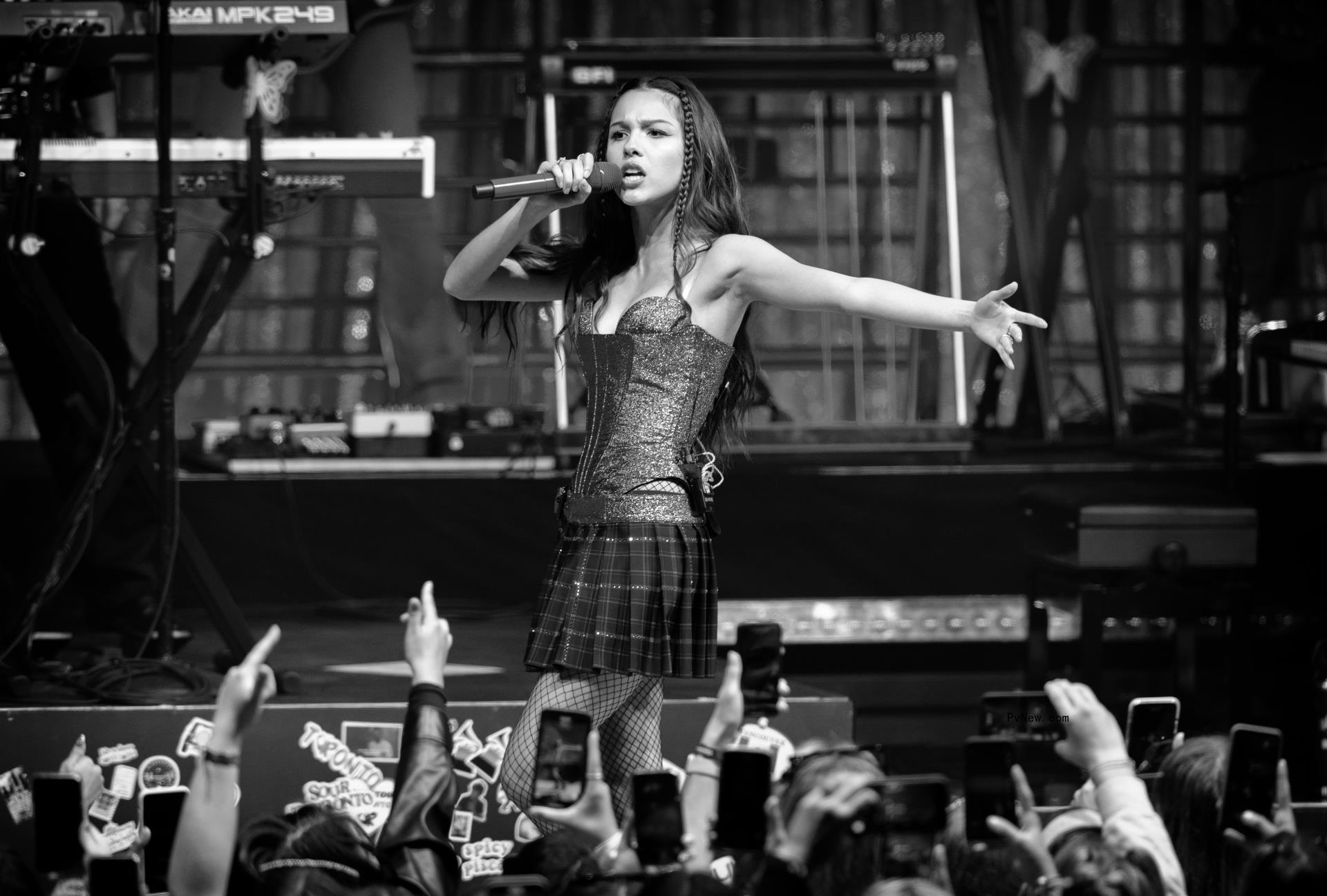 At the Greek, Olivia Rodrigo’s ‘Sour’ First Anniversary Tour Was Something to Scream a<i></i>bout (Column)