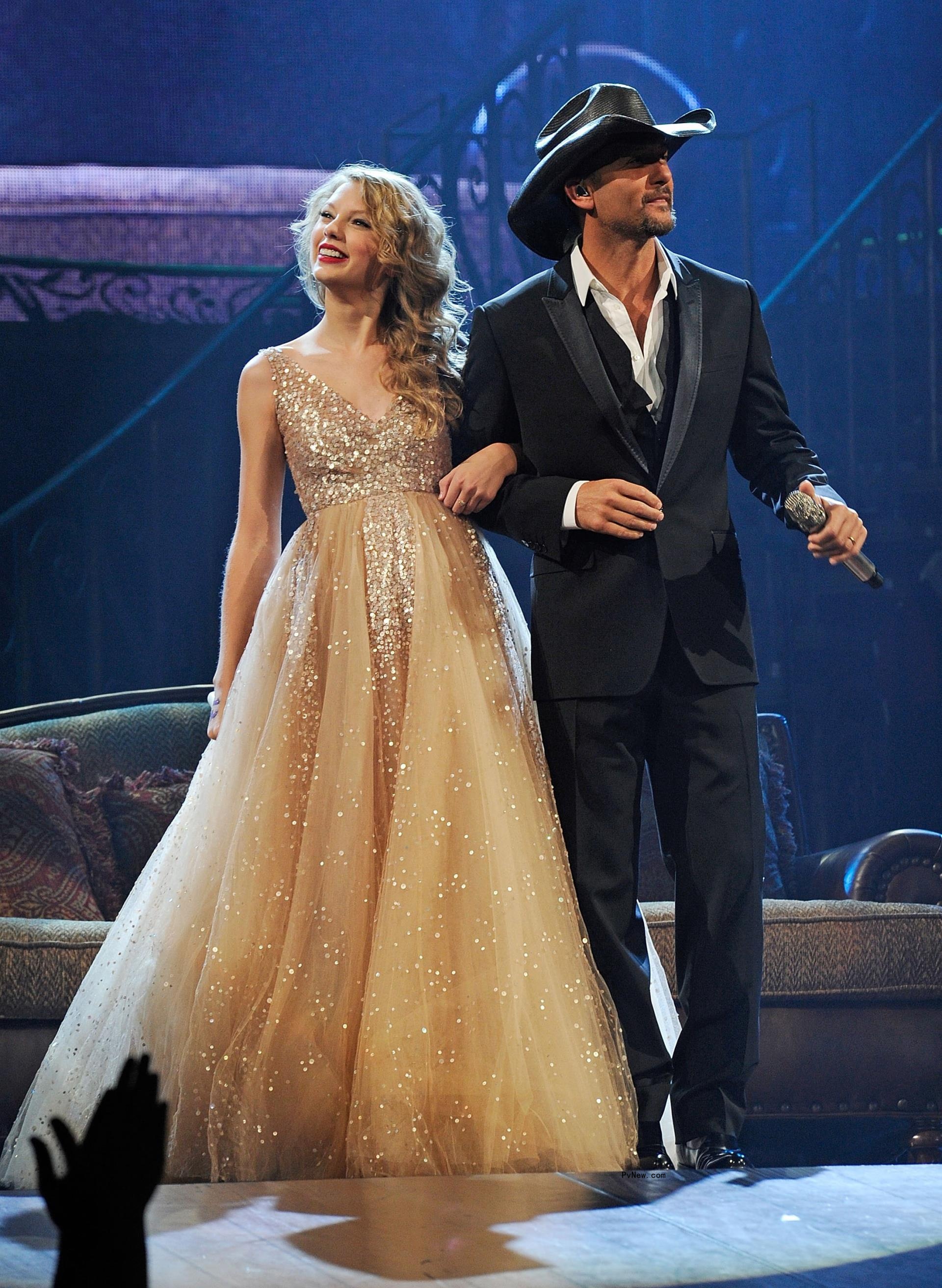 Taylor Swift and Tim McGraw perform at the Bridgestone Arena on September 17, 2011 in Nashville, Tennessee. 
