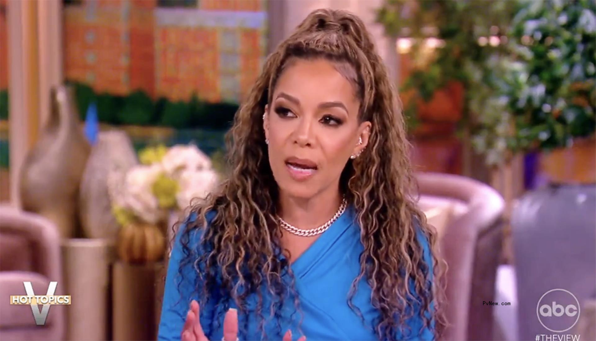 Sunny Hostin talking on 