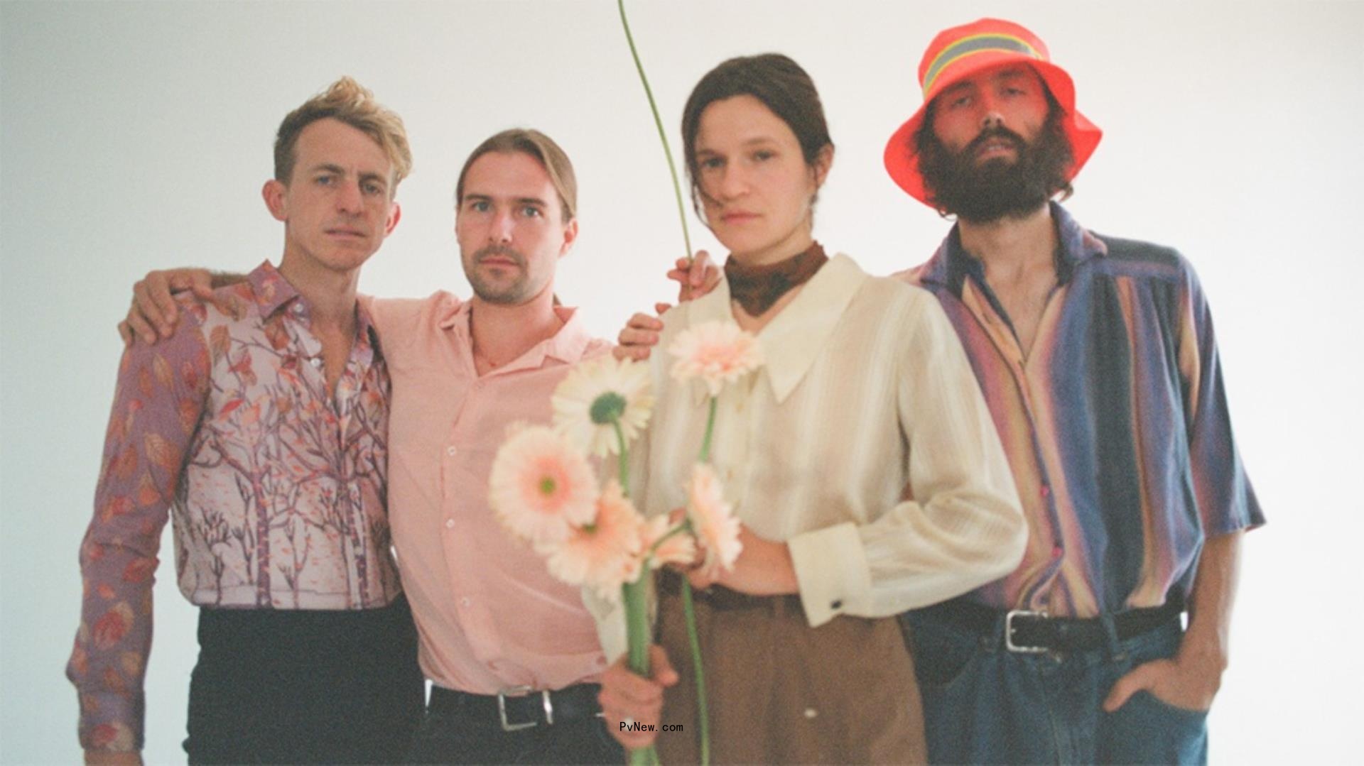 Big Thief Cancels Israel Co<i></i>ncerts After Preemptive Social Media Post Explaining Tel Aviv Tour Stop