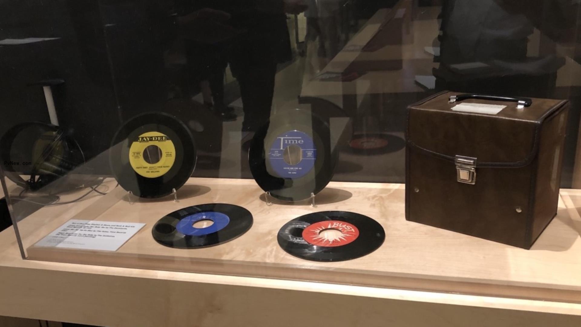 Stunning Lou Reed Exhibit — With Guitars, Record Collection, Letters and More — Opens in New York