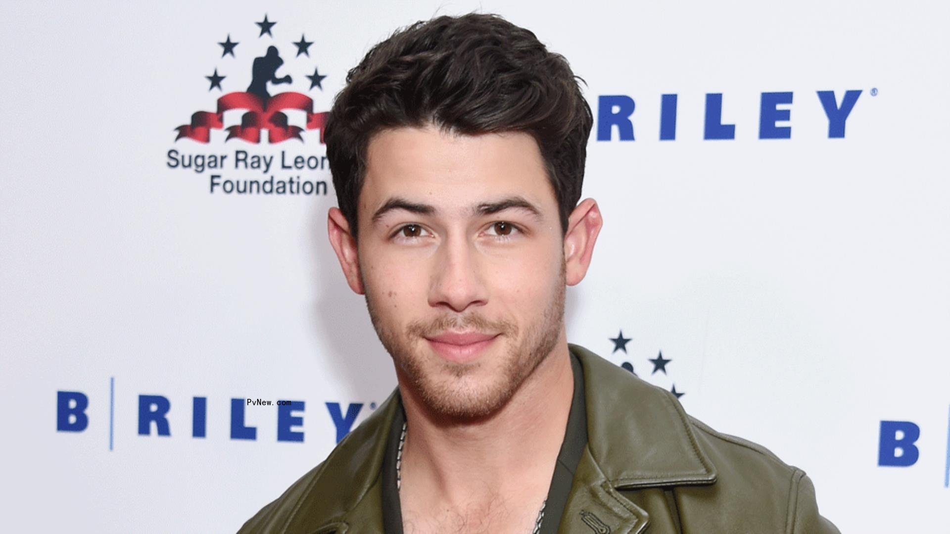 ‘Father of the Bride’ Star Diego Bo<i></i>neta Recalls Taking Guitar Lessons With Tom Cruise
