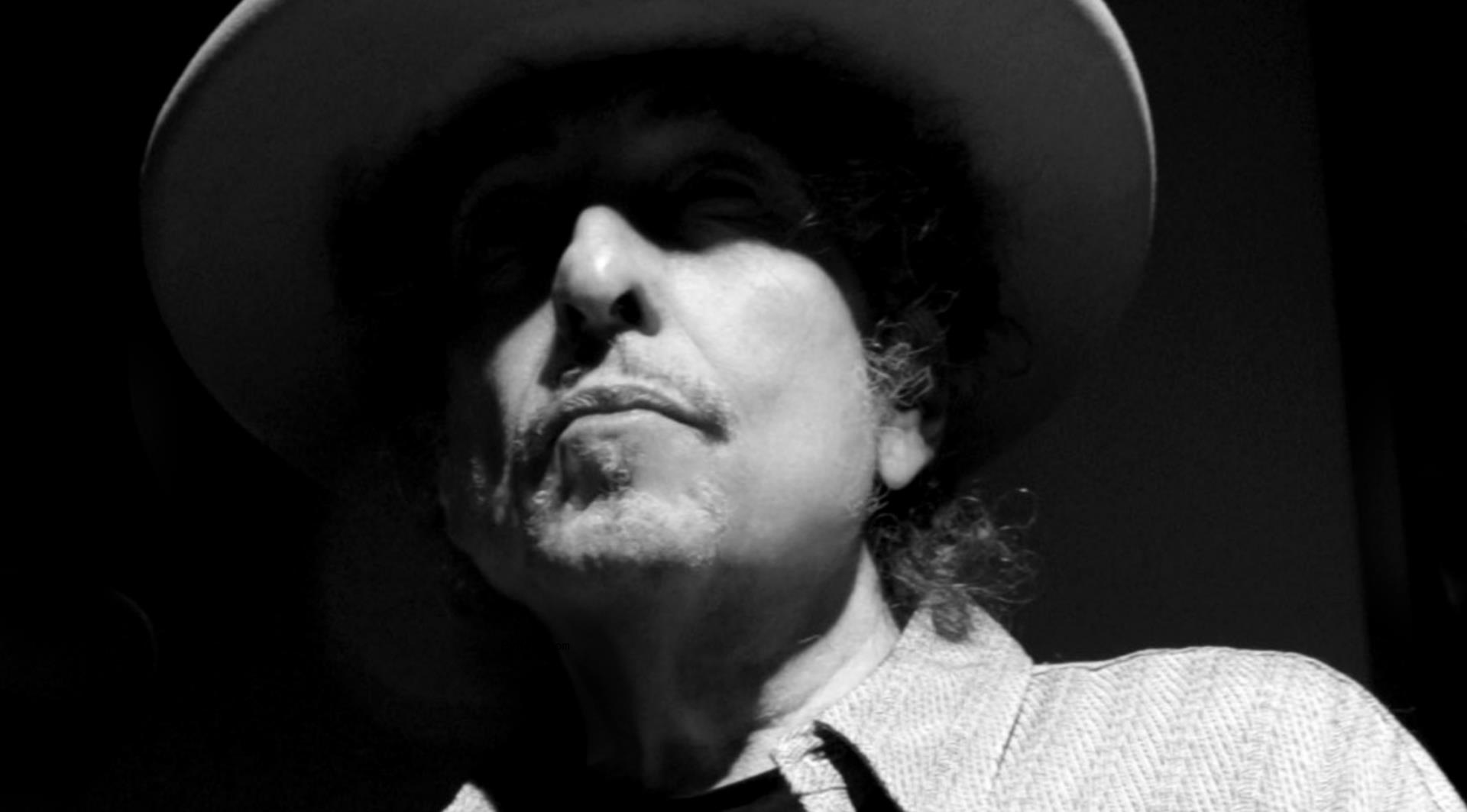 Bob Dylan Lets New Material Dominate Dark But Playful SoCal Shows: Co<i></i>ncert Review