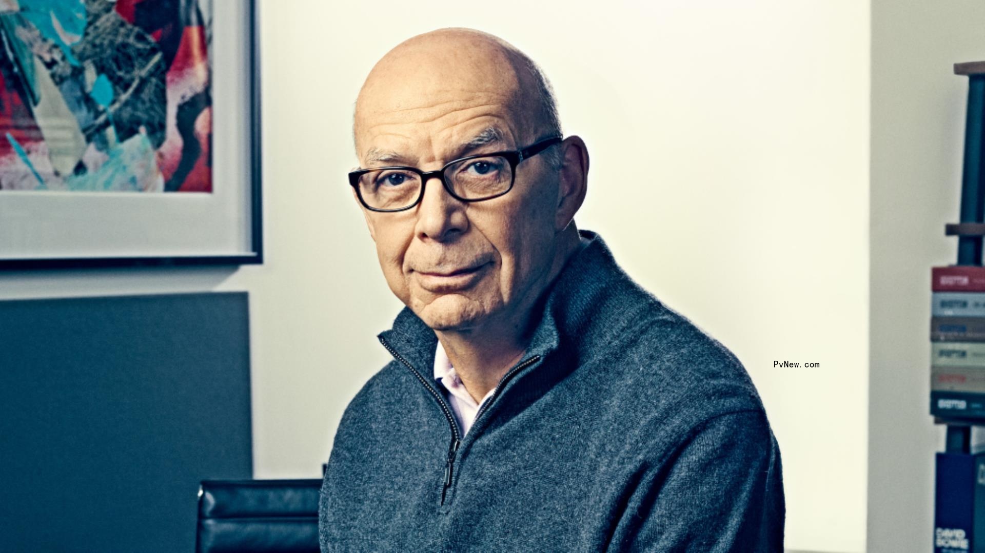 Steve Cooper to Step Down as Warner Music Group CEO in 2023