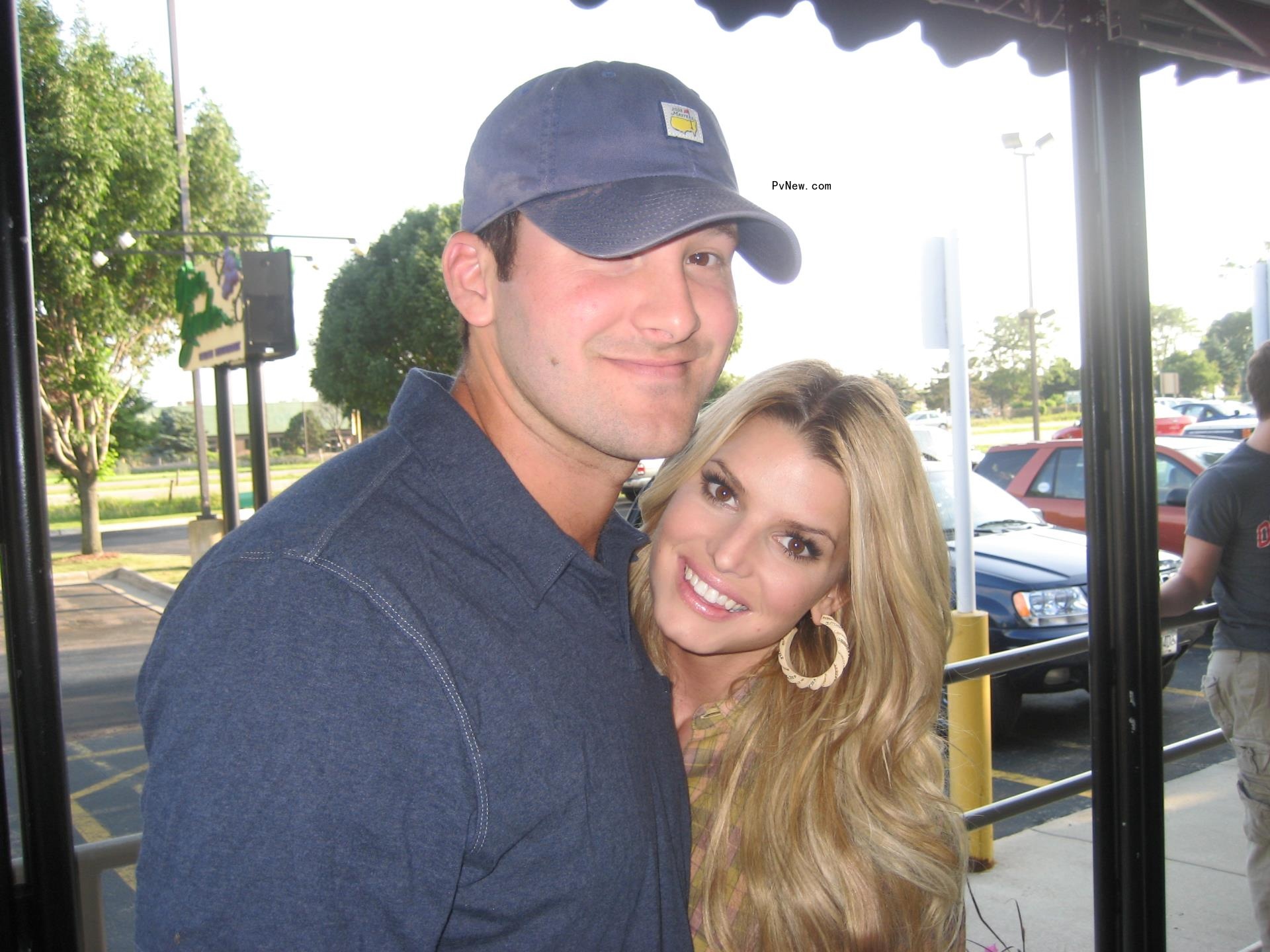 Jessica Simpson and boyfriend Tony Romo 