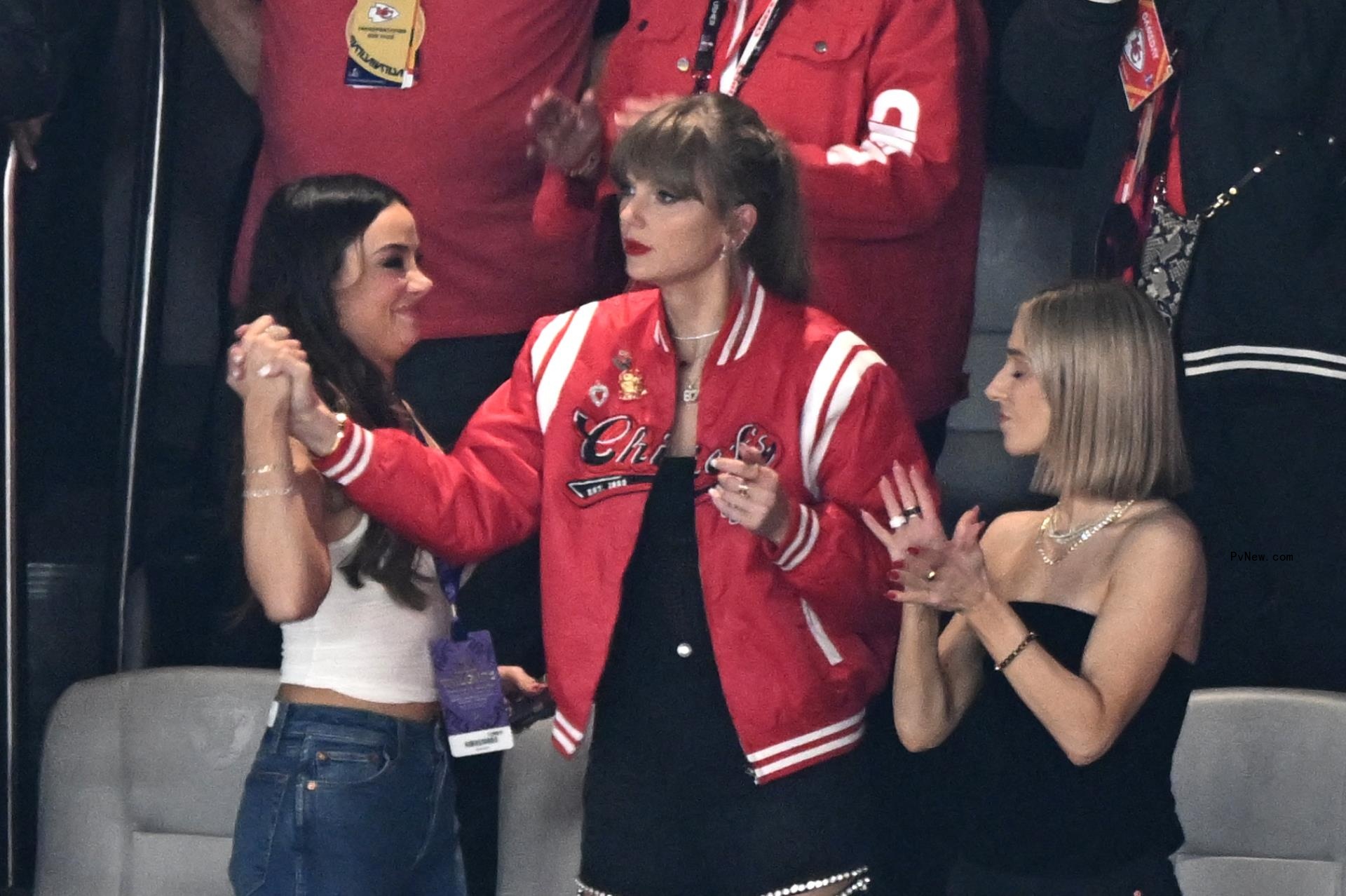 US singer-so<i></i>ngwriter Taylor Swift (C) and Ashley Avignone (R) attend Super Bowl LVIII between the Kansas City Chiefs and the San Francisco 49ers at Allegiant Stadium in Las Vegas, Nevada, February 11, 2024. (Photo by Patrick T. Fallon / AFP) (Photo by PATRICK T. FALLON/AFP via Getty Images)