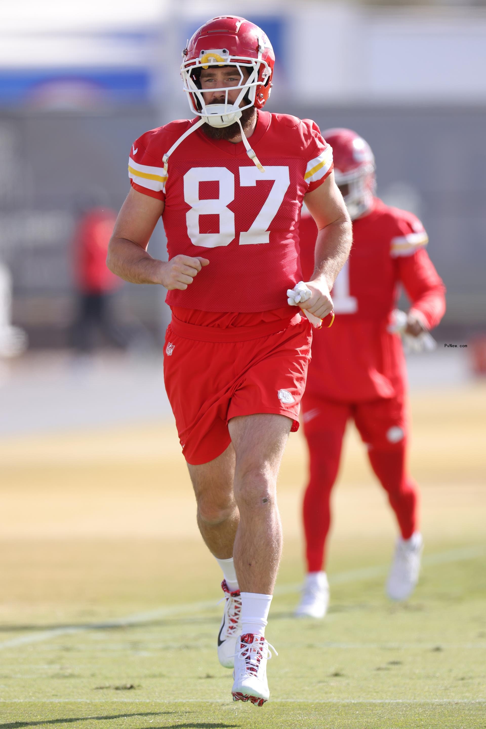 Travis Kelce.