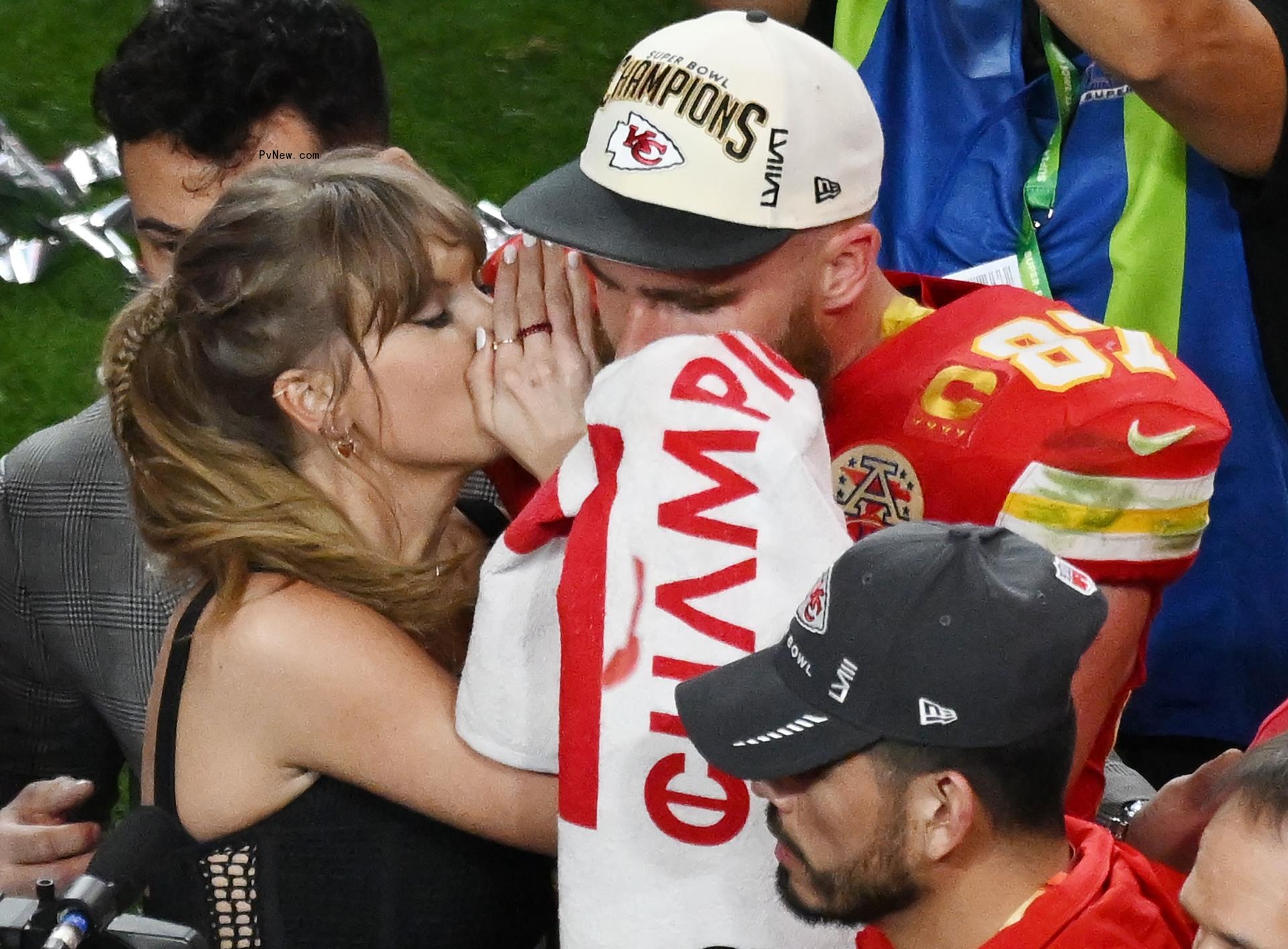 Travis Kelce and Taylor Swift