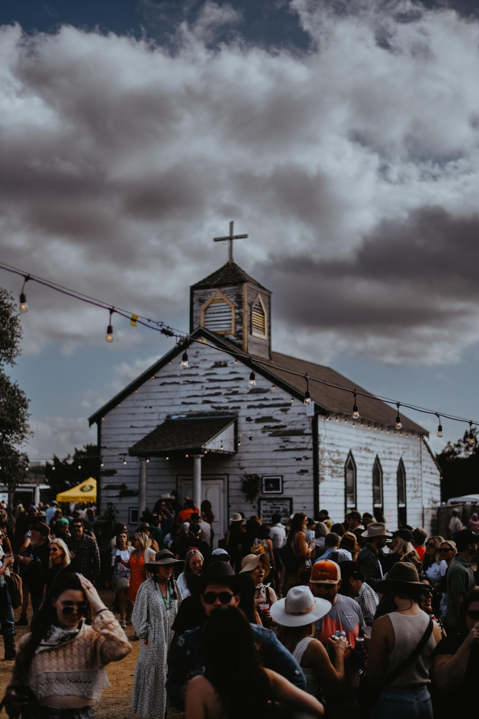 Luck Ranch, Willie Nelson’s Place, to Host 10-Day Lucktoberfest, With Everything from an Orville Peck Costume Ball to ‘Black Opry’ Night