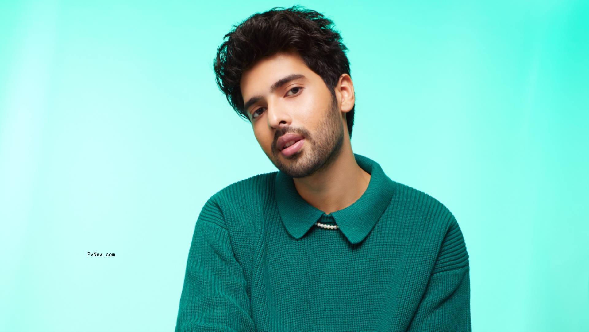 Armaan Malik Dro<i></i>ps Single ‘Tu/You’; Top Indian Singer Reveals Musical Influences