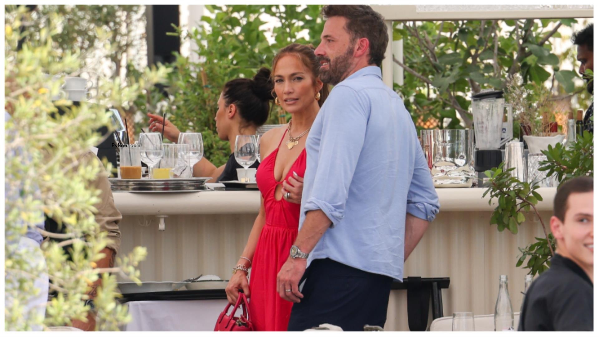 Jennifer Lopez in Capri to Perform at Charity Gala for Ukraine