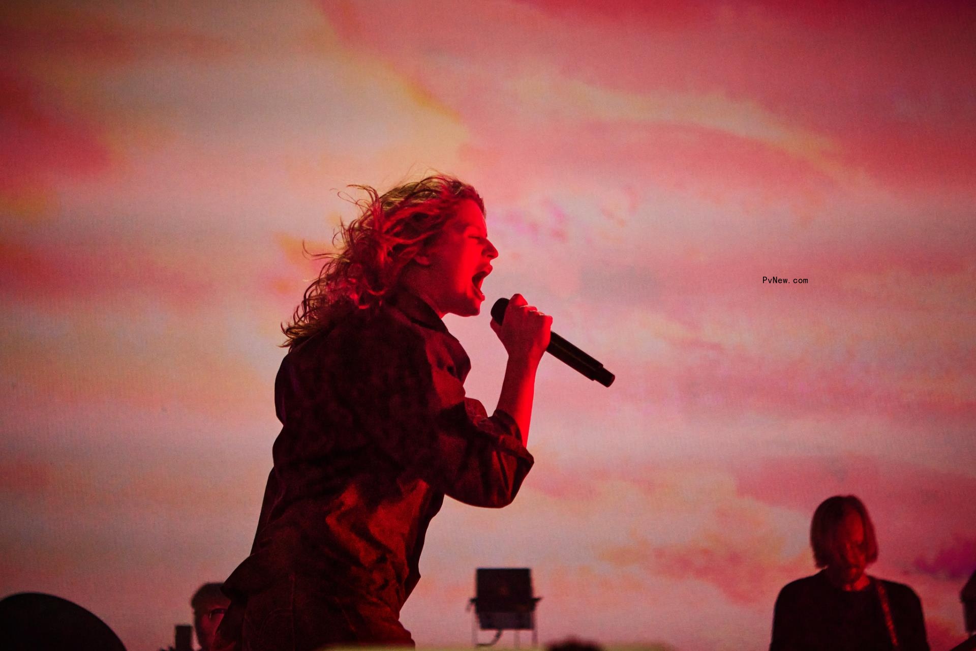 With Girl in Red, Dagny, Aurora and More, Norway’s Oya Festival Showcases the Country’s Booming Music Scene