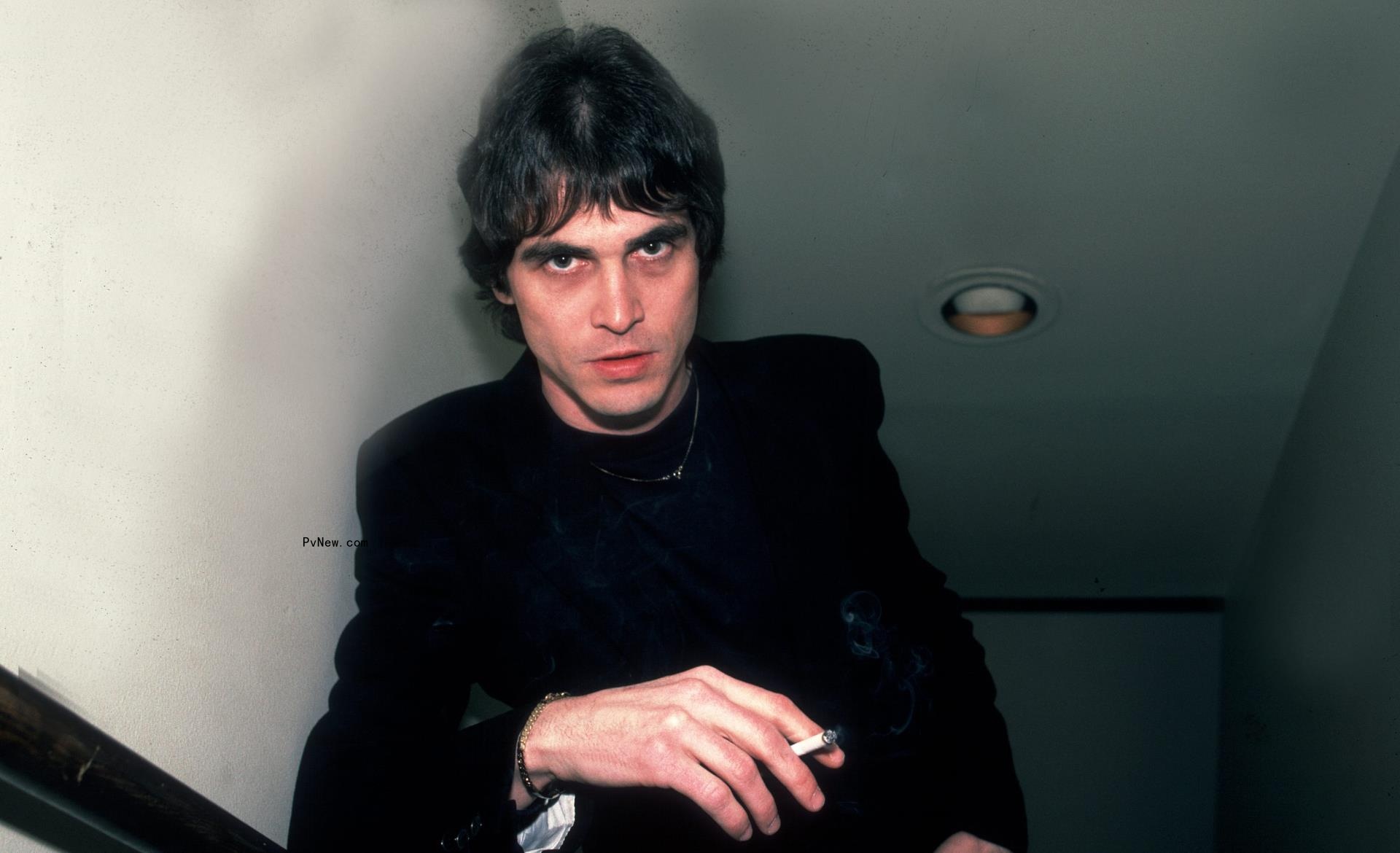 Dwight Twilley, ‘I’m on Fire’ and ‘Girls’ Singer-Songwriter, Dies at 72