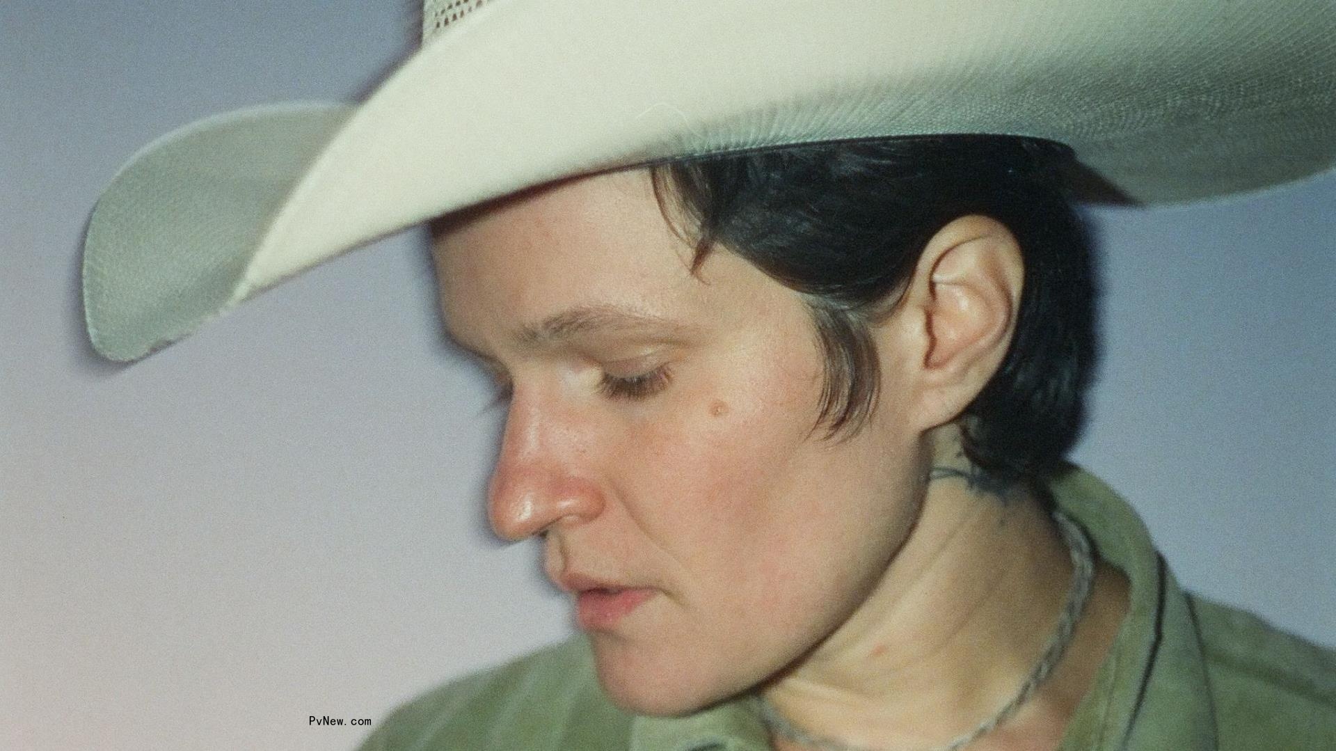 Big Thief’s Adrianne Lenker Debuts New Single to Kick Off 2024 Solo Album, Tour