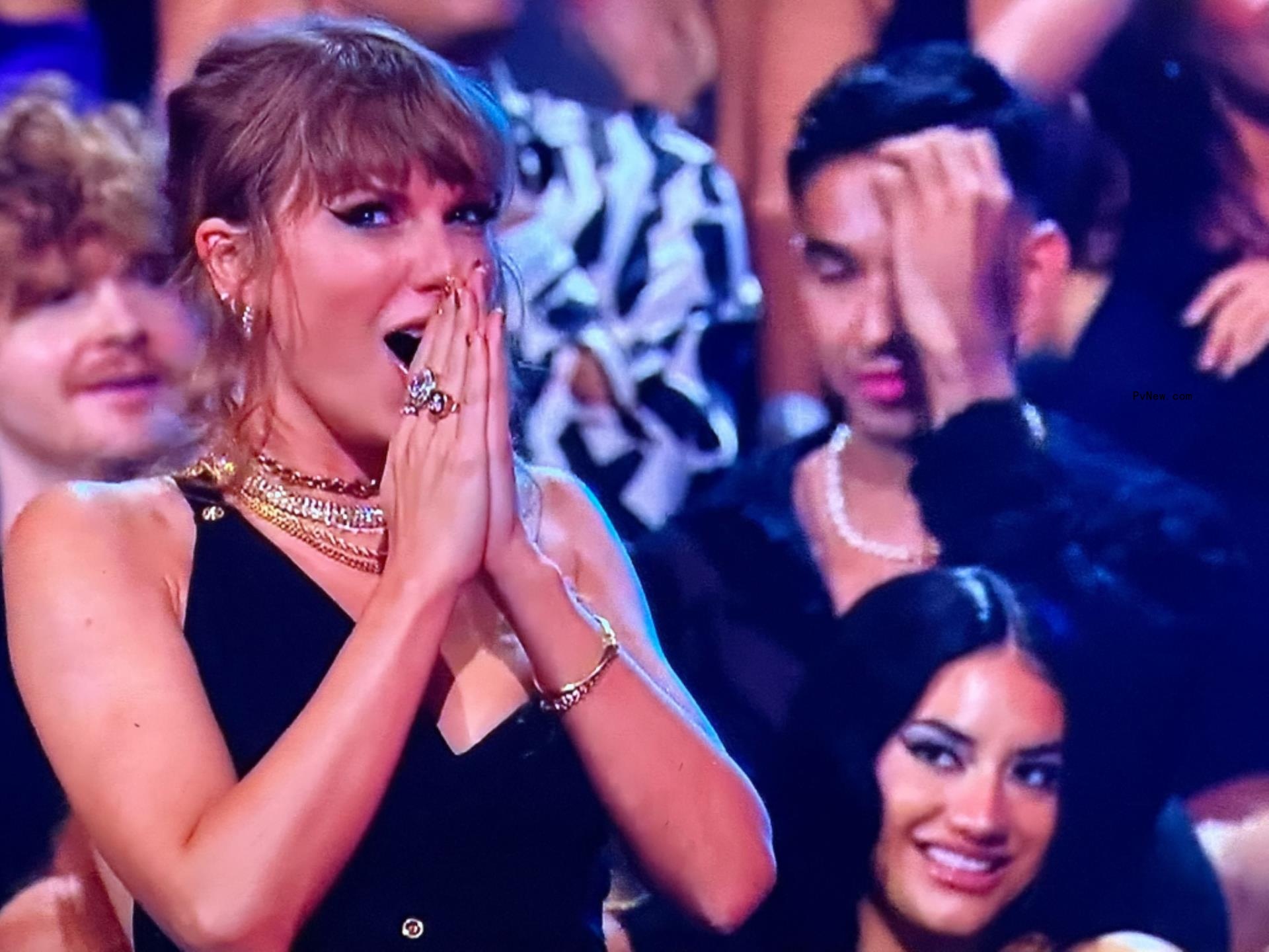taylor swift vmas 2023 nsync reaction