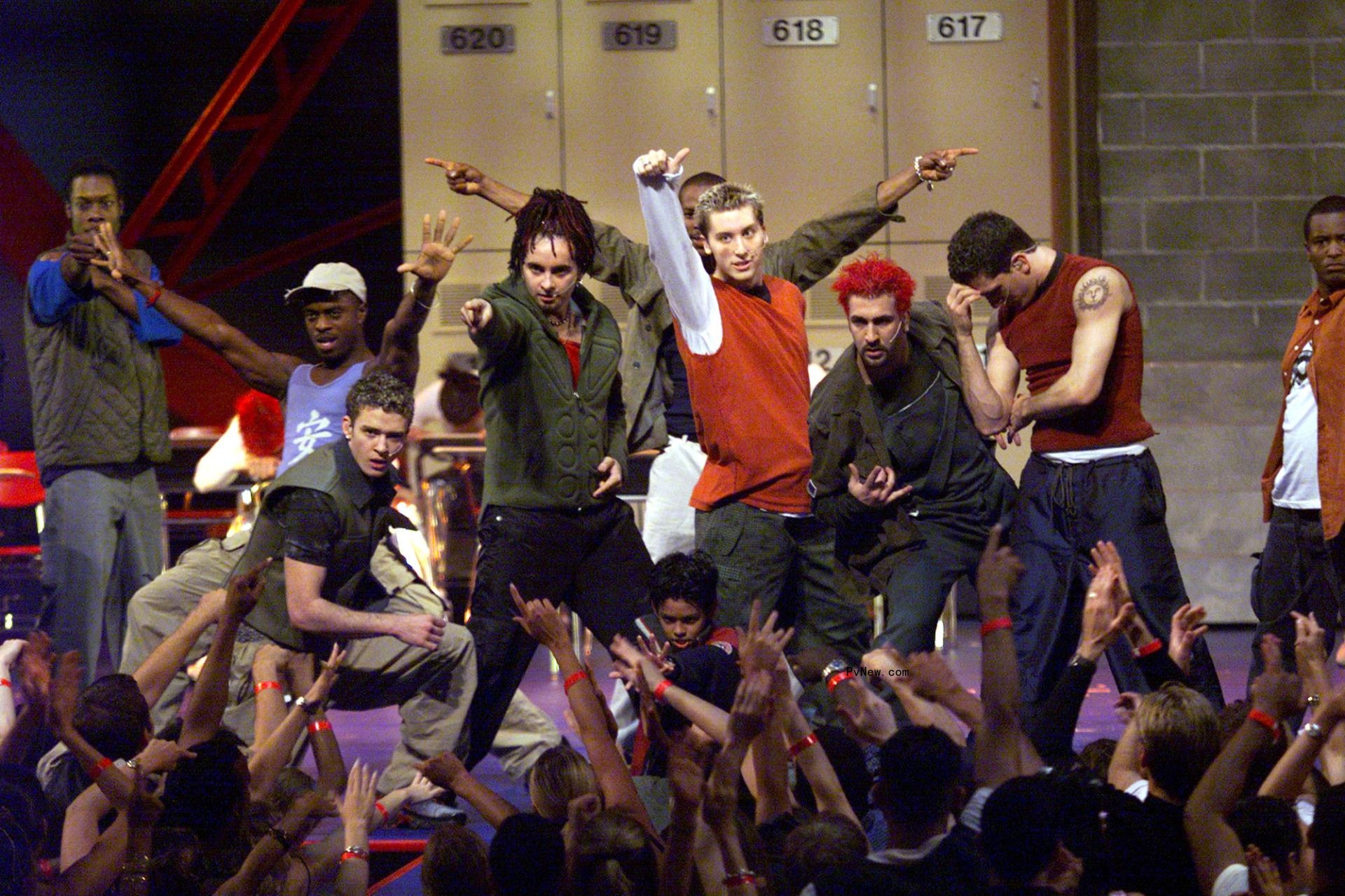 *NSYNC performing at the 1999 VMAs.