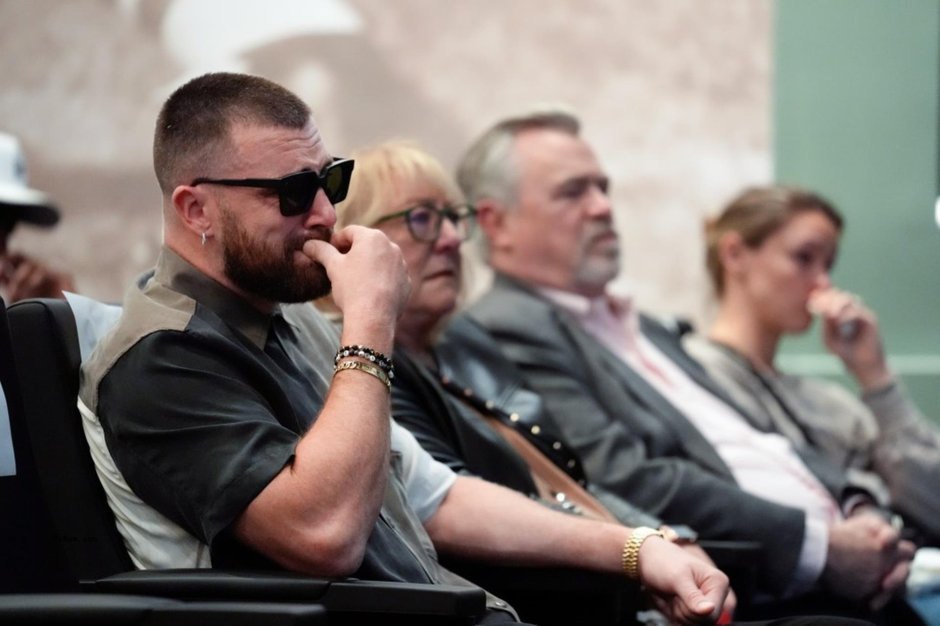 Travis Kelce crying.