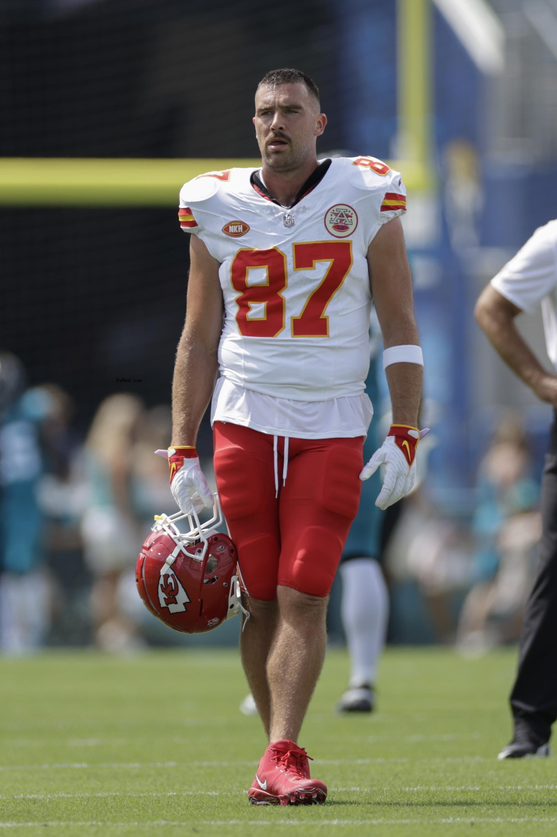 Travis Kelce on the football field