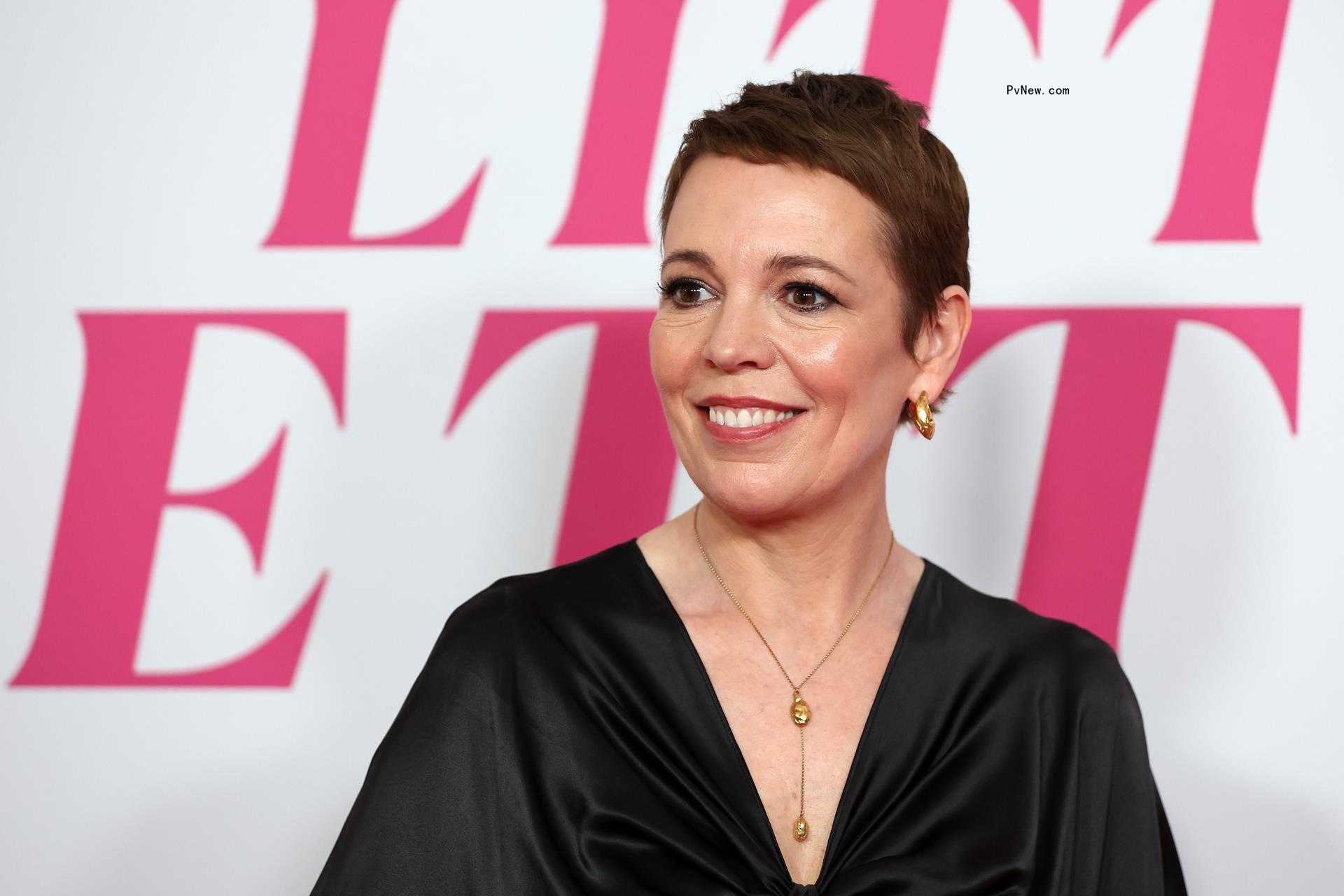 Olivia Colman Won’t Return for ‘Heartstopper’ Season 3 Due to Scheduling Conflict: ‘I Feel Awful a<i></i>bout That’