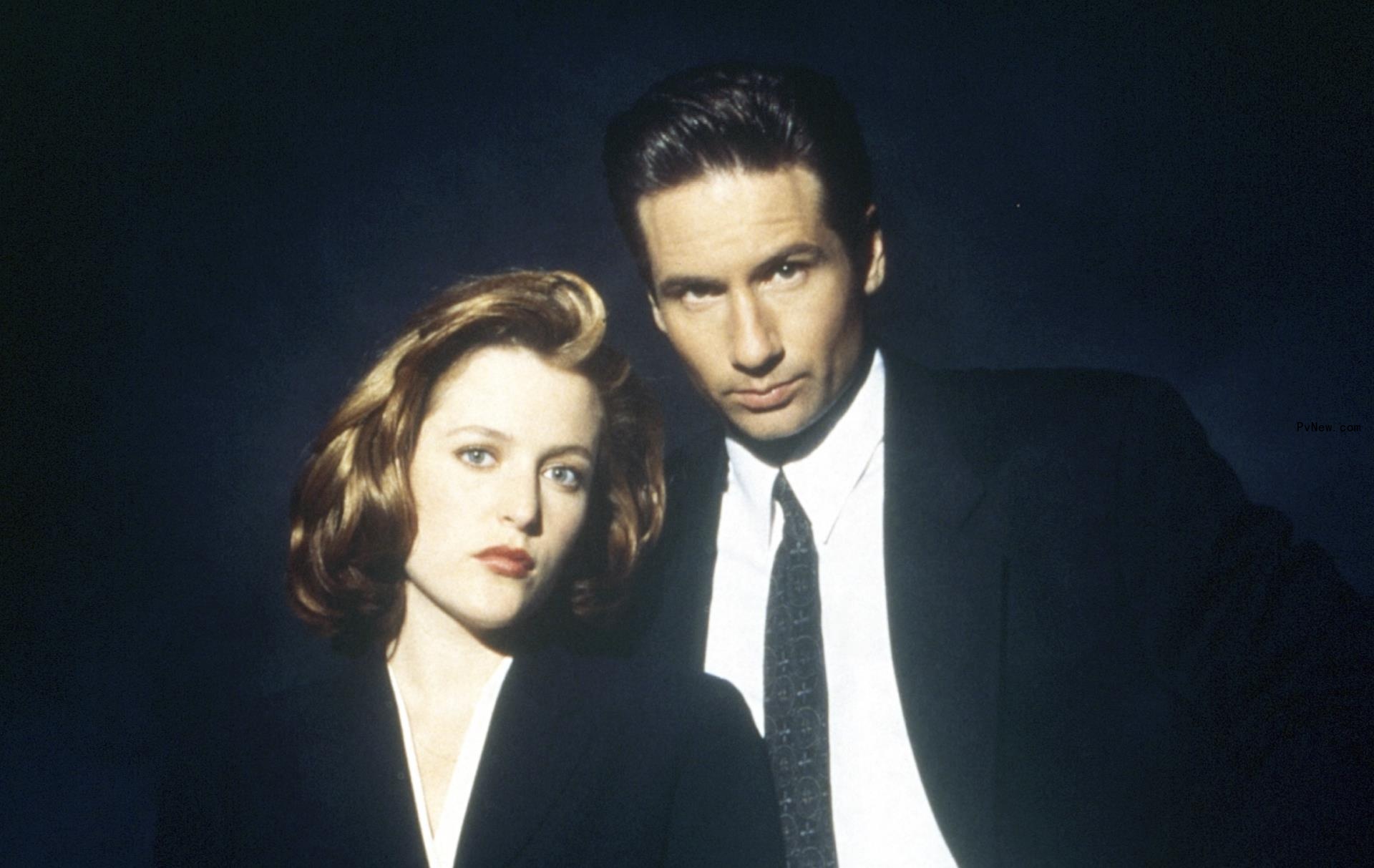 ‘X Files’ Creator Says Studio Execs Asked ‘Wher<i></i>e’s the Sex Appeal?’ a<i></i>bout Gillian Anderson, Calls New Reboot a ‘Hard Job’ Since ‘Everything’s a Conspiracy’ Now