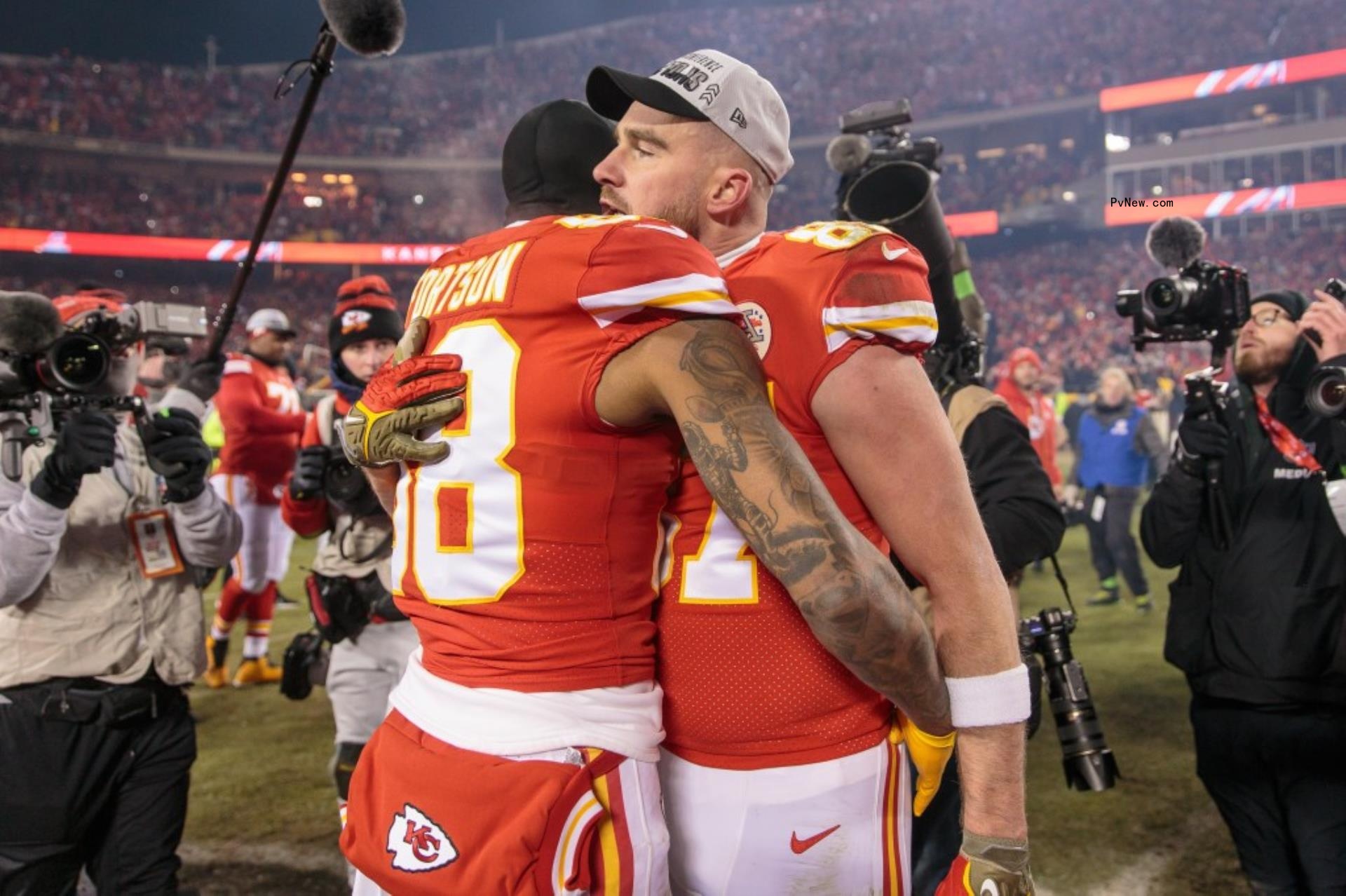 Travis Kelce and Jordy Fortson