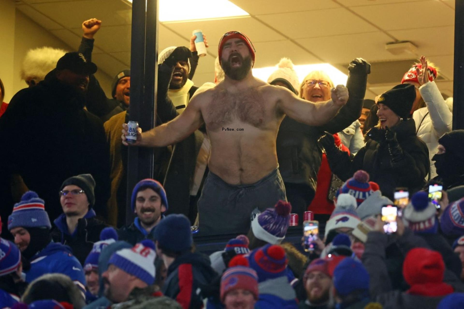 Jason Kelce shirtless at Kansas City Chiefs game