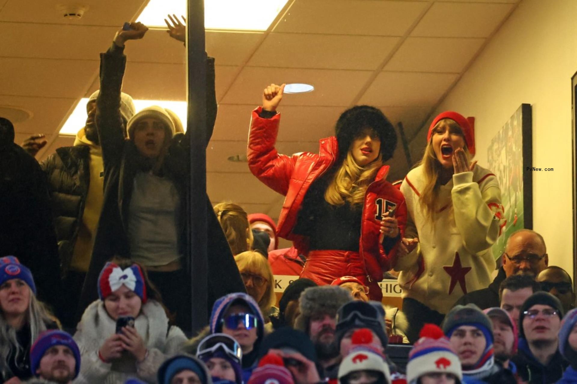 Taylor Swift at Kansas City Chiefs game
