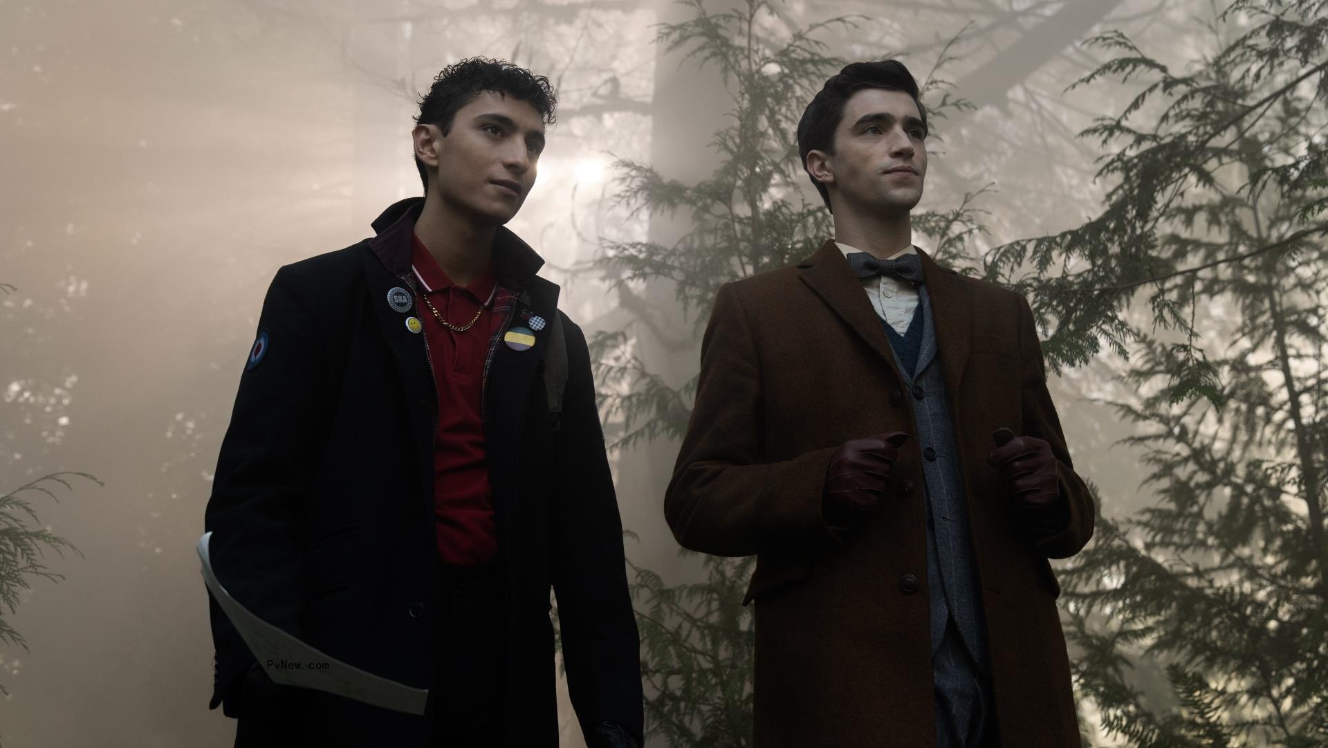 ‘Dead Boy Detectives’ Trailer Brings Neil Gaiman Comics to Life With Ghosts, Zombies and a Demon Dragging Kids to Hell