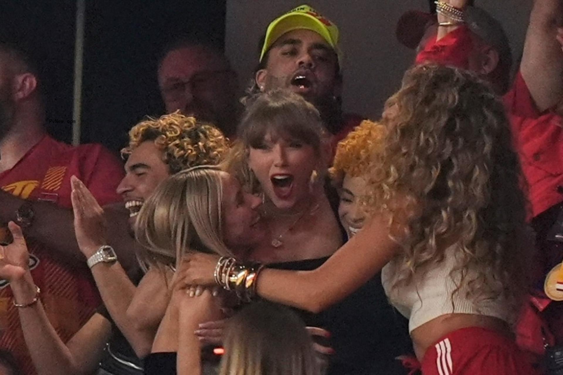 Taylor Swift with her friends at Super Bowl 2024.