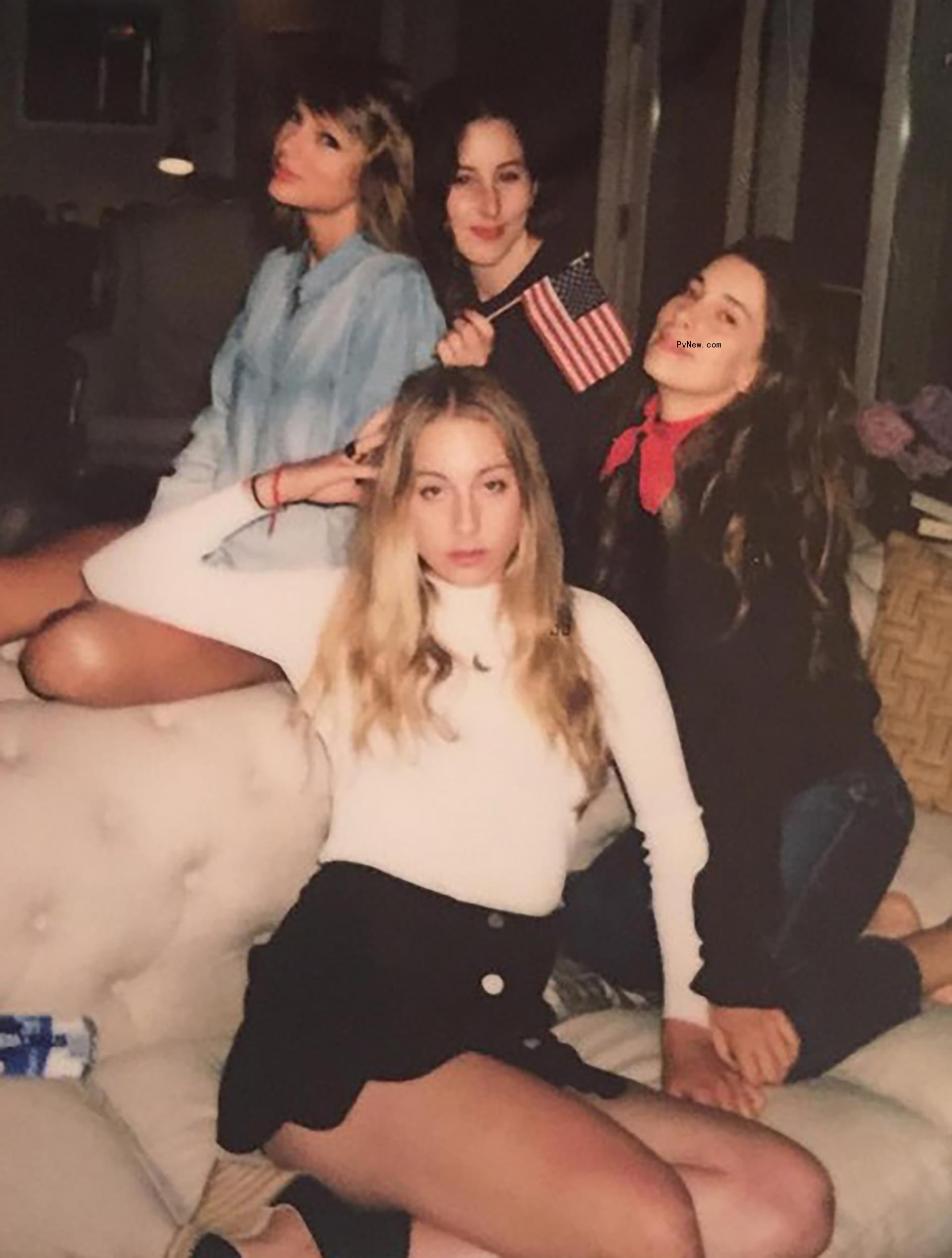 Taylor swift and friends at her Rhode Island home.