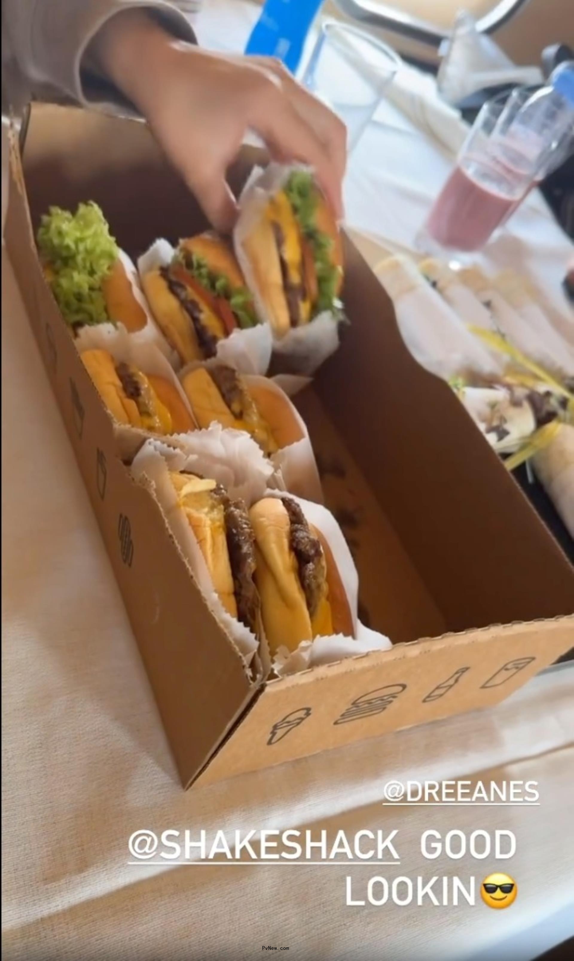 Shake Shack burgers on private plane
