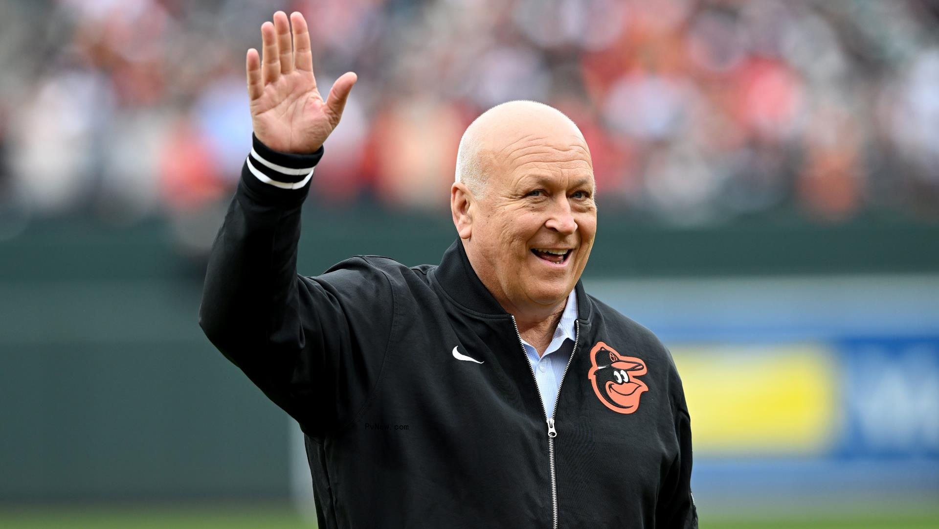 ba<i></i>seball Hall of Famer Cal Ripken Jr. to Exec Produce Docuseries for MLB Player-Owned Moo<i></i>nBall Media