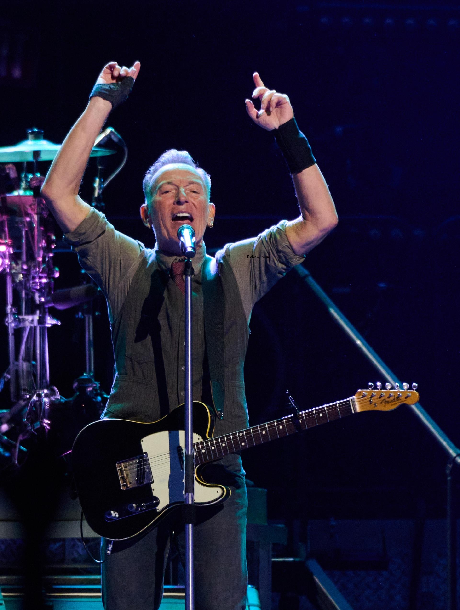 Bruce Springsteen’s 3-Hour-20-Minute Show at L.A.’s Forum Resets the Bar for Epic Bossiness: Co<i></i>ncert Review