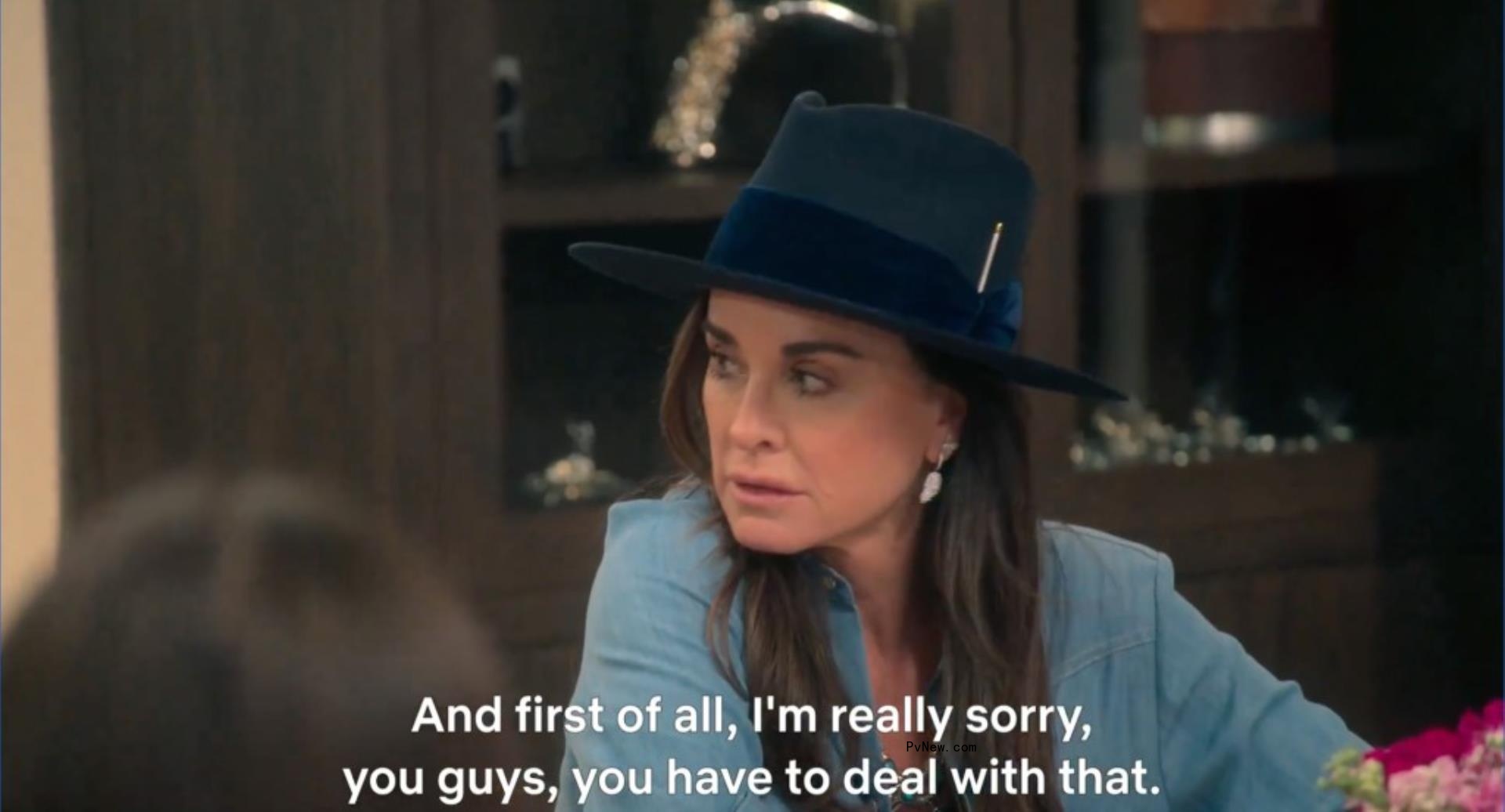 Kyle Richards  at the family dinner on 