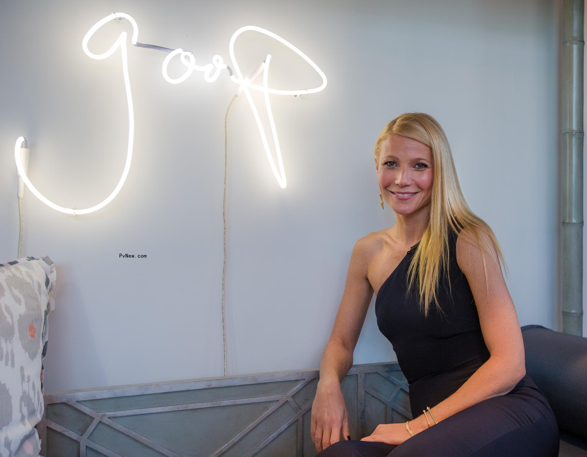 Gwyneth Paltrow.