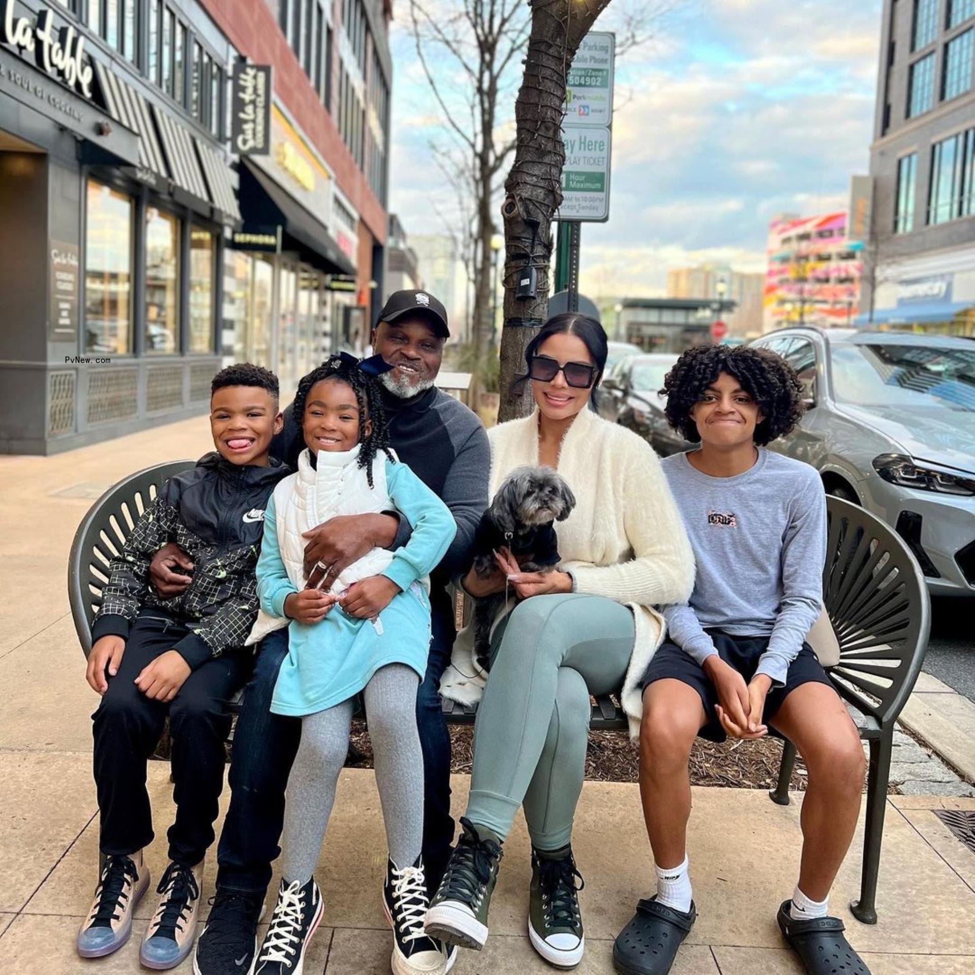 Mia and Gordon Thornton with their kids