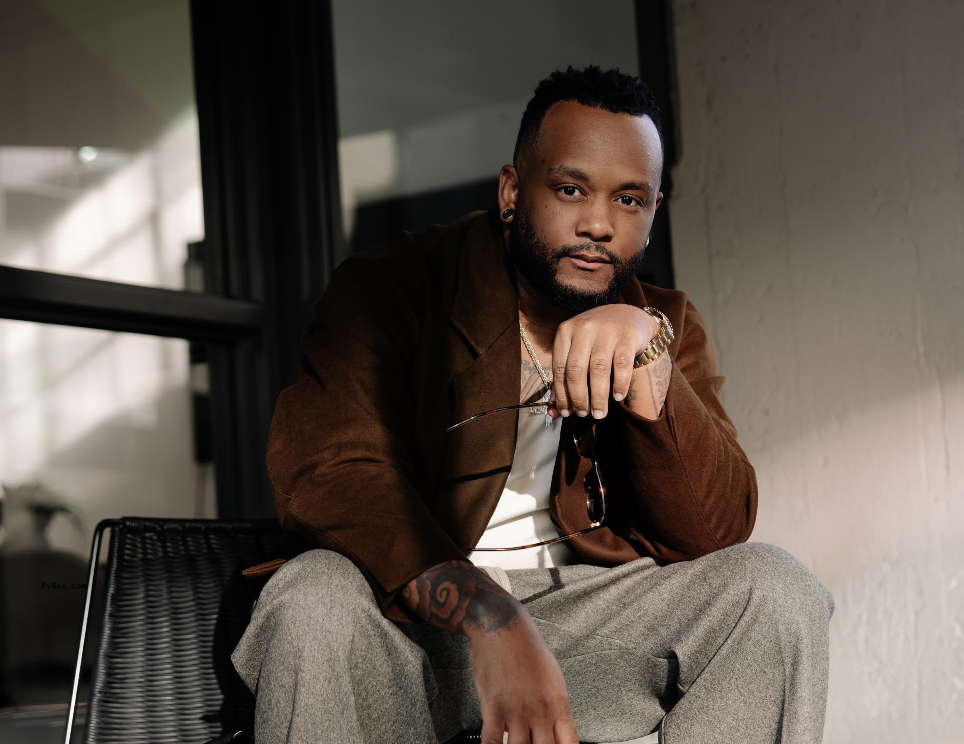 UTA Signs Dancer and Super Bowl Choreographer Rio Henderson