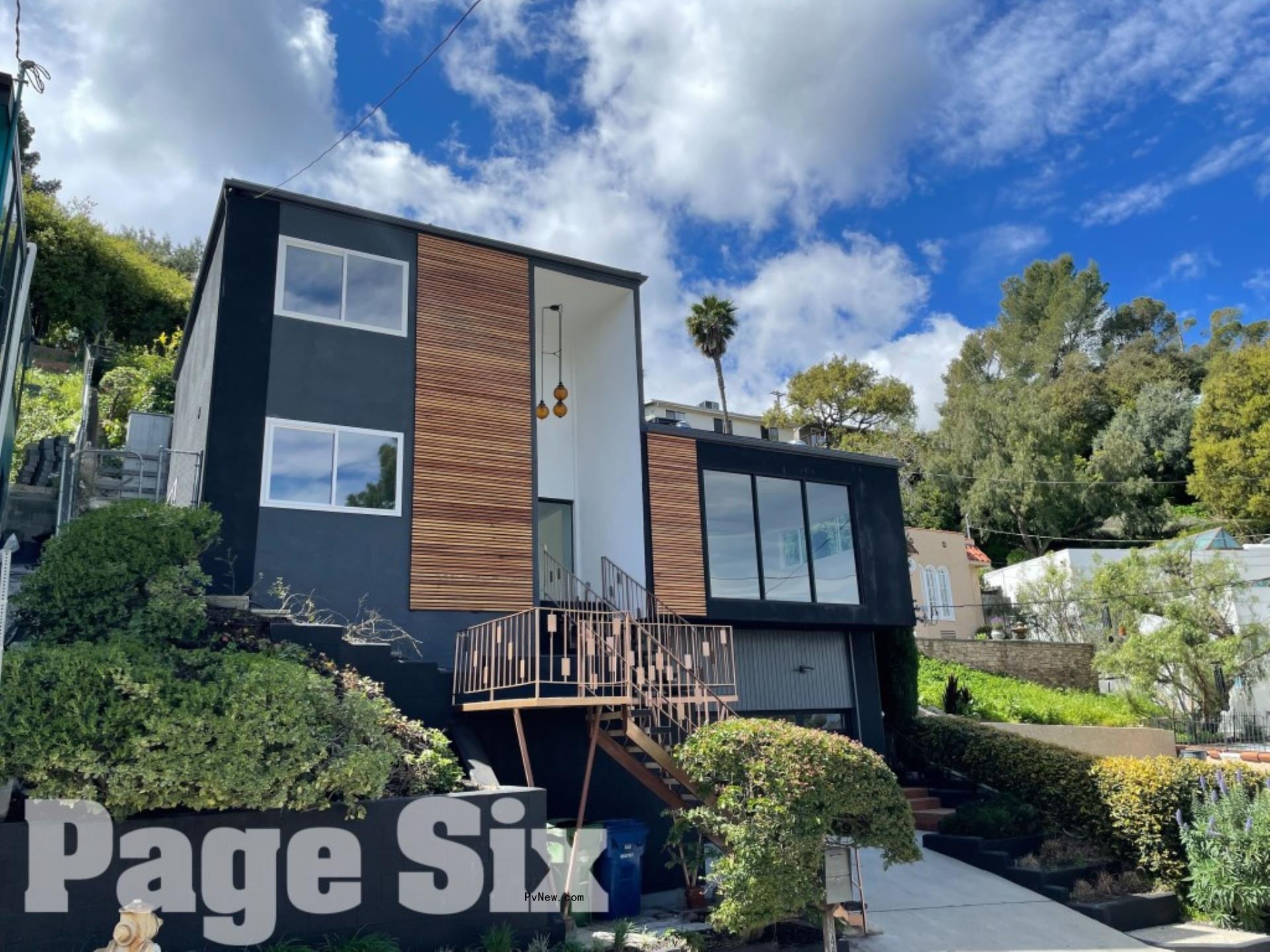 Ariana Madix's house